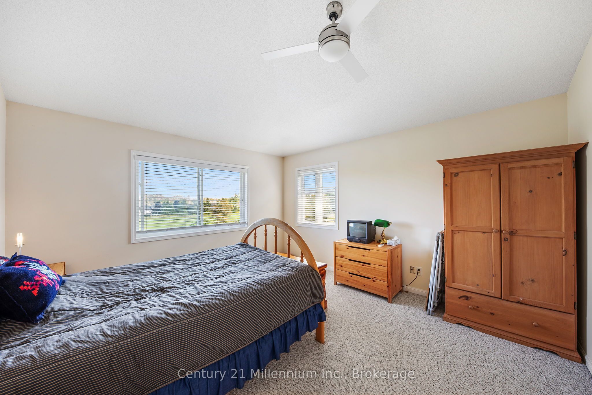 75 Green Briar Drive Property Photo 14