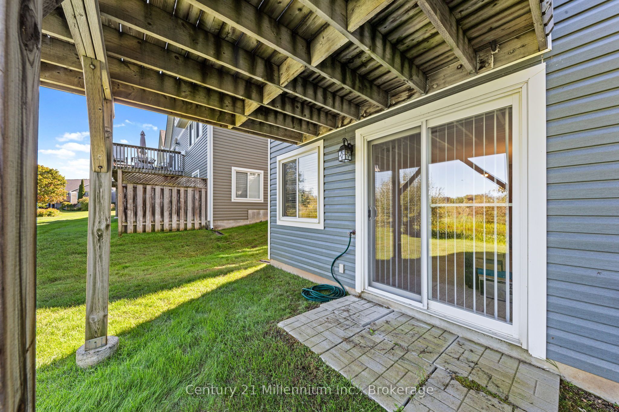 75 Green Briar Drive Property Photo 21