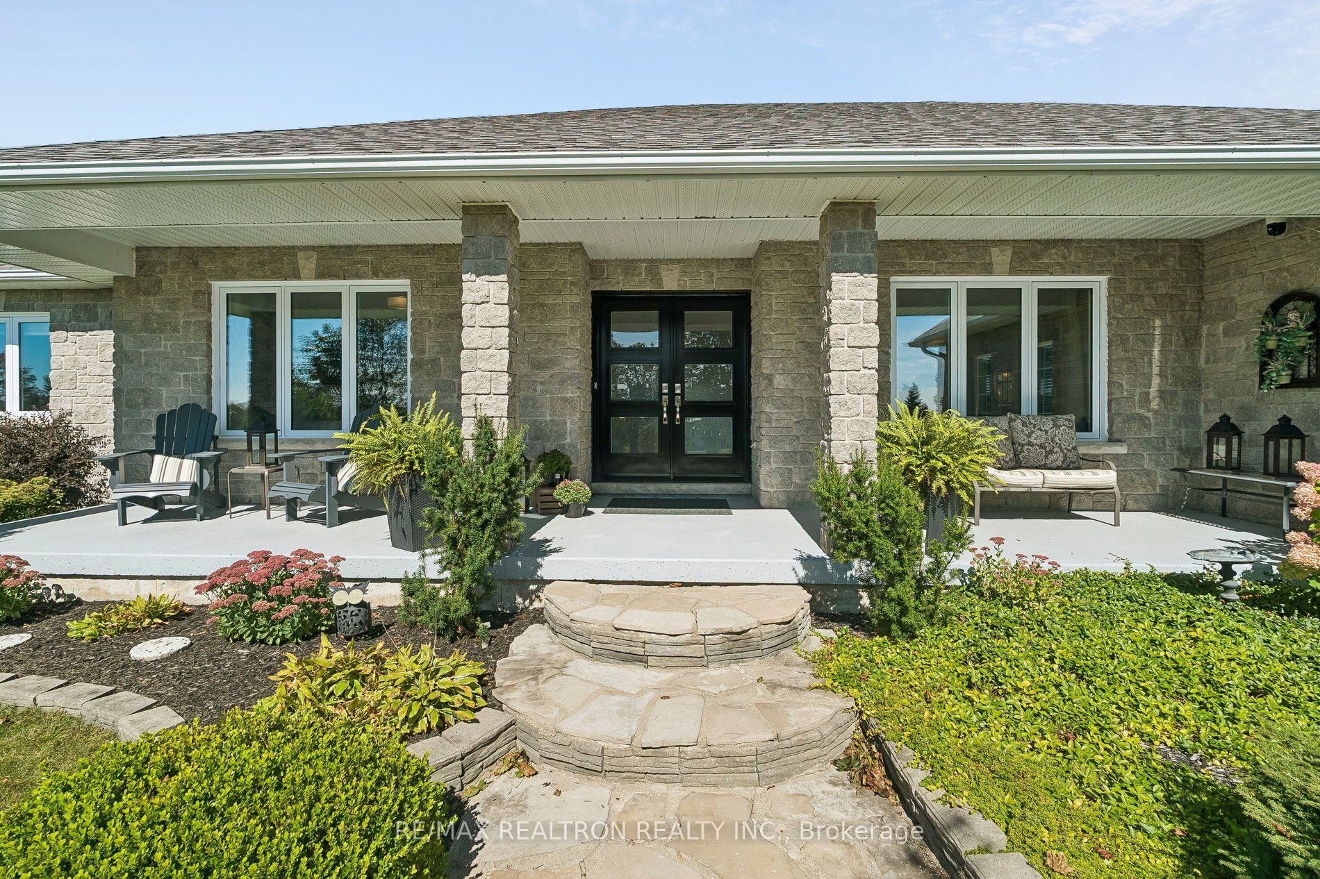14 Lauder Road Property Photo 4