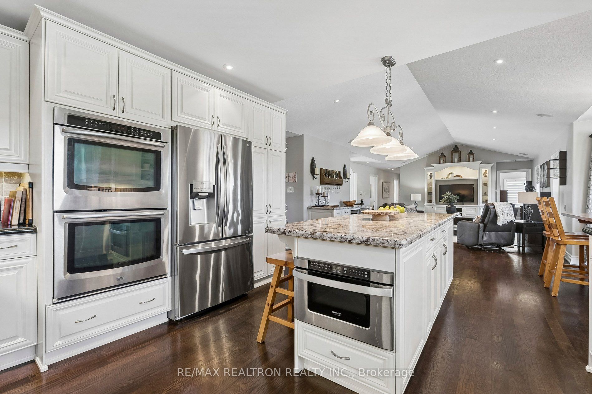 14 Lauder Road Property Photo 11
