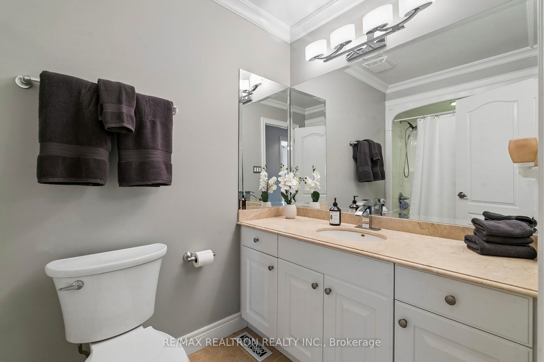 14 Lauder Road Property Photo 23