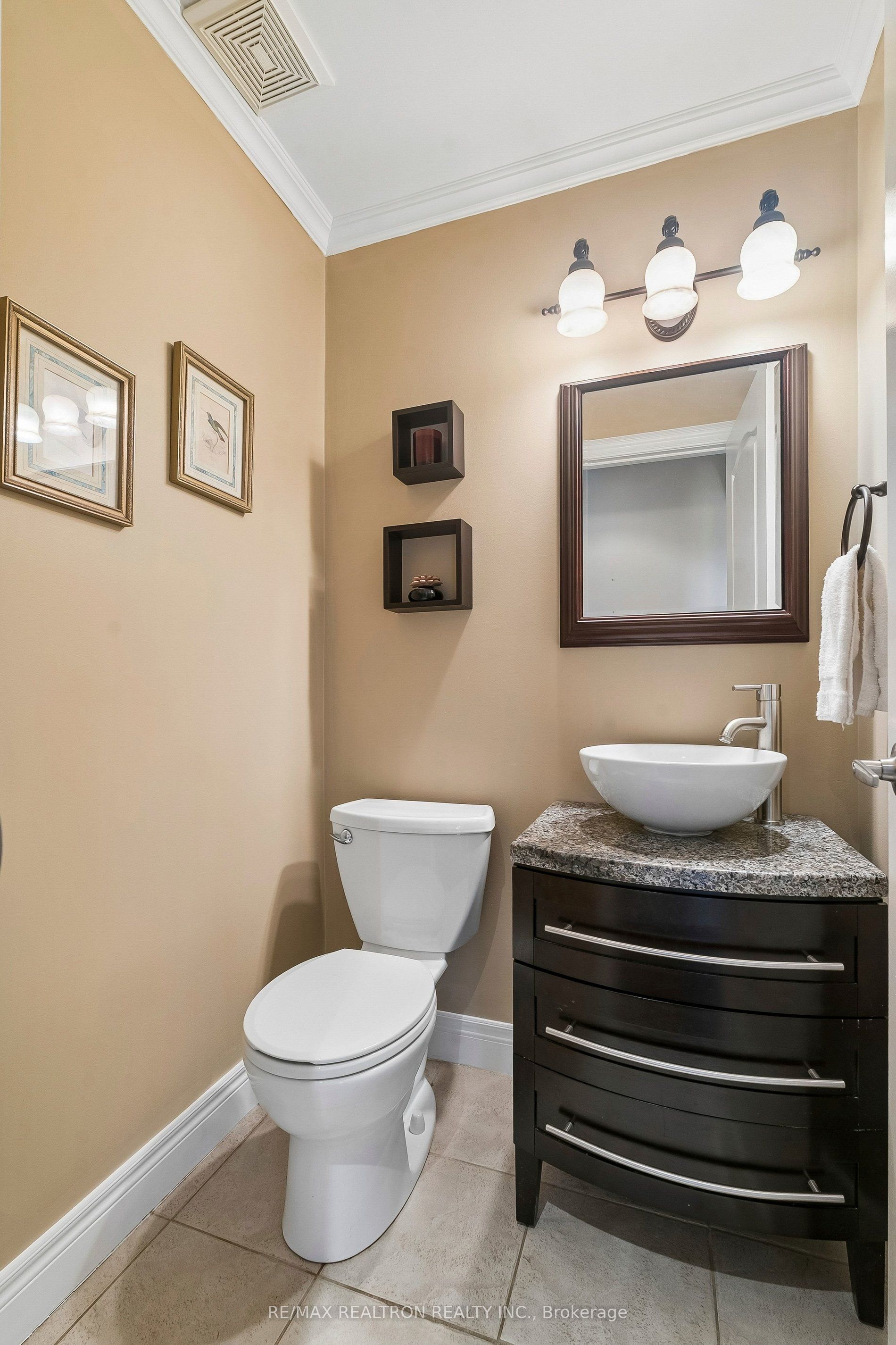 14 Lauder Road Property Photo 25