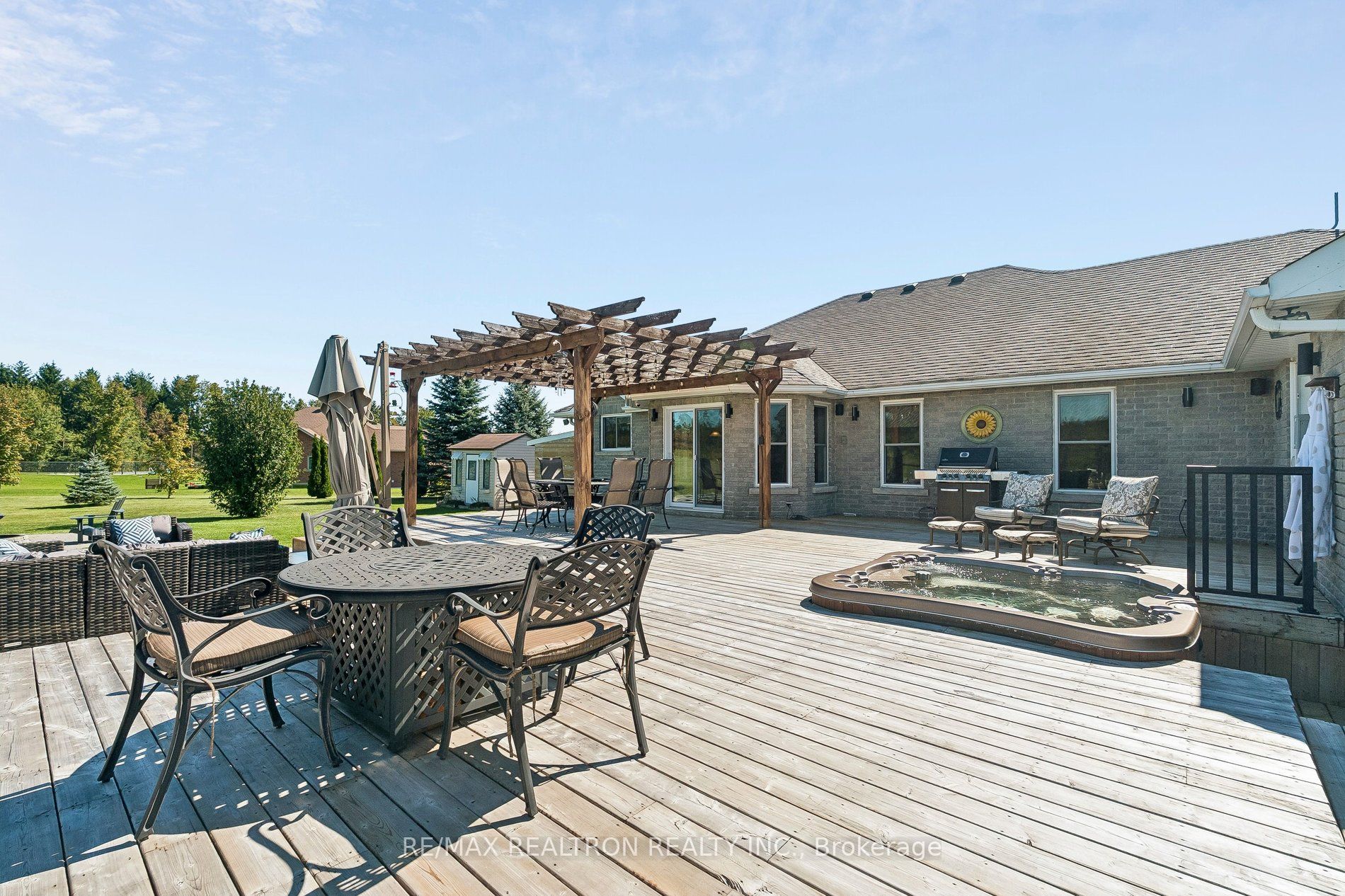 14 Lauder Road Property Photo 38