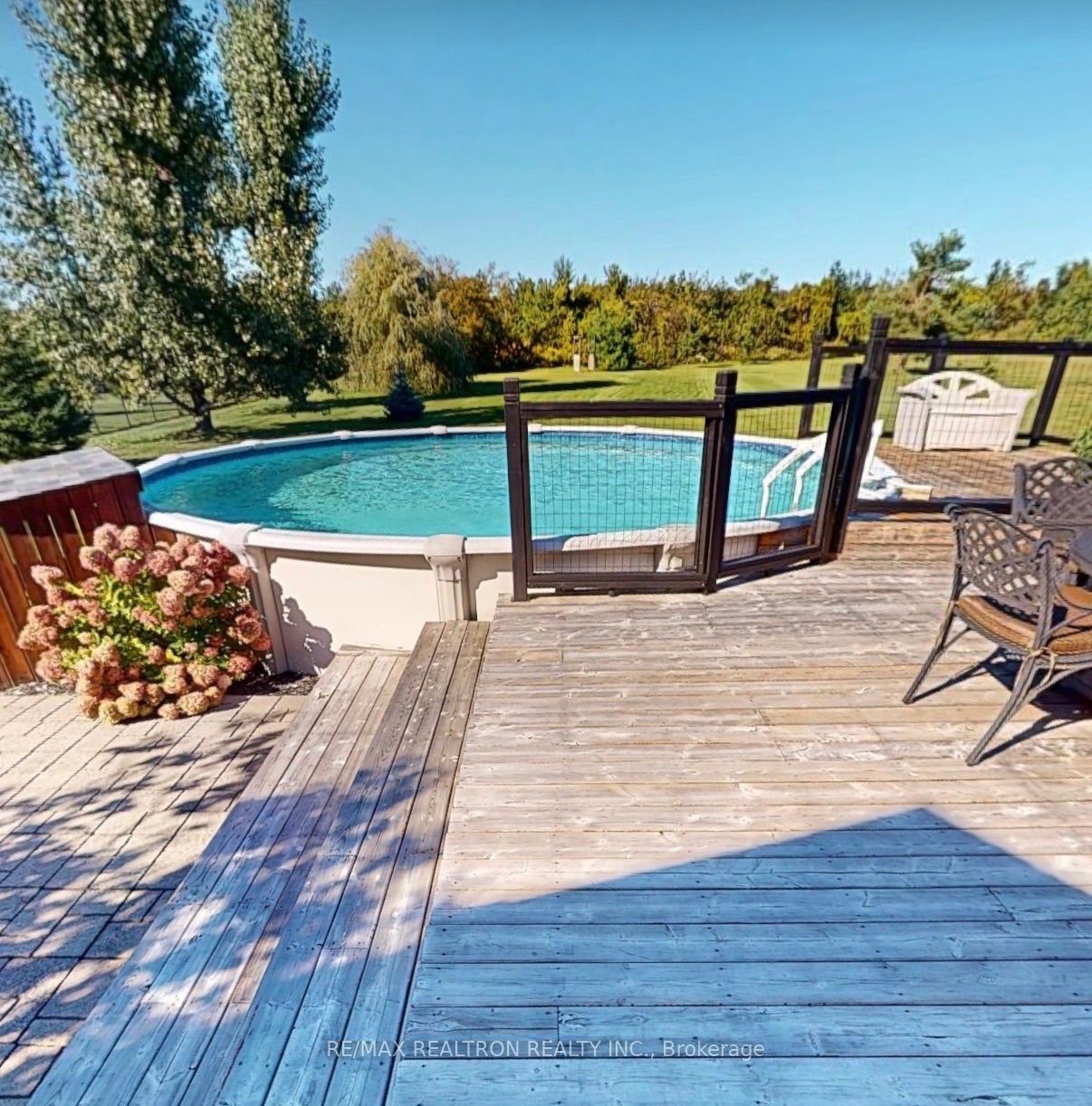 14 Lauder Road Property Photo 41