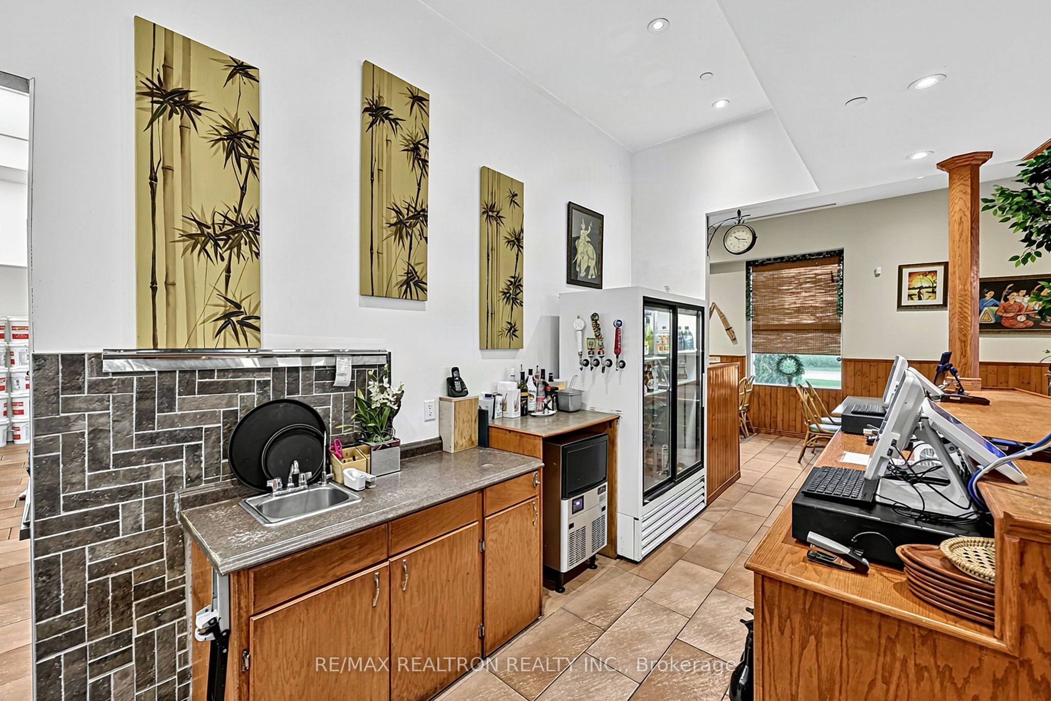 61 King Street 21-22 Property Photo 15