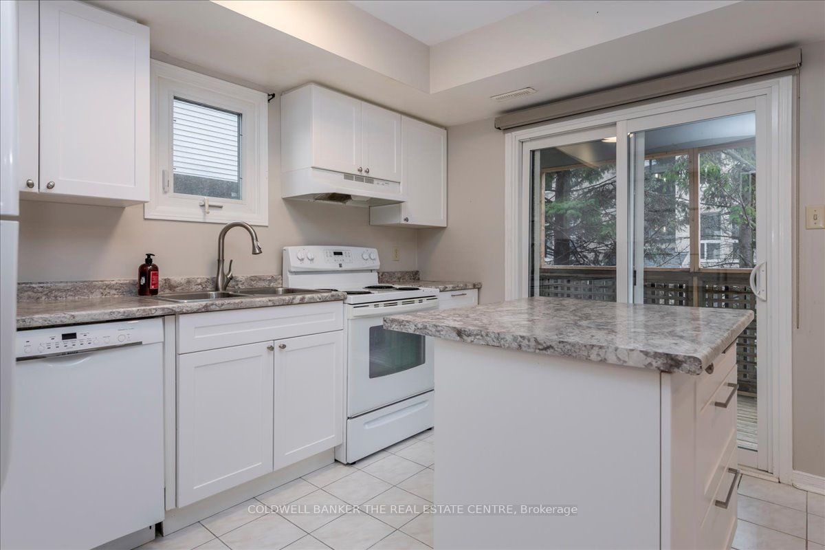 119 D'ambrosio Drive 9 Property Photo 3