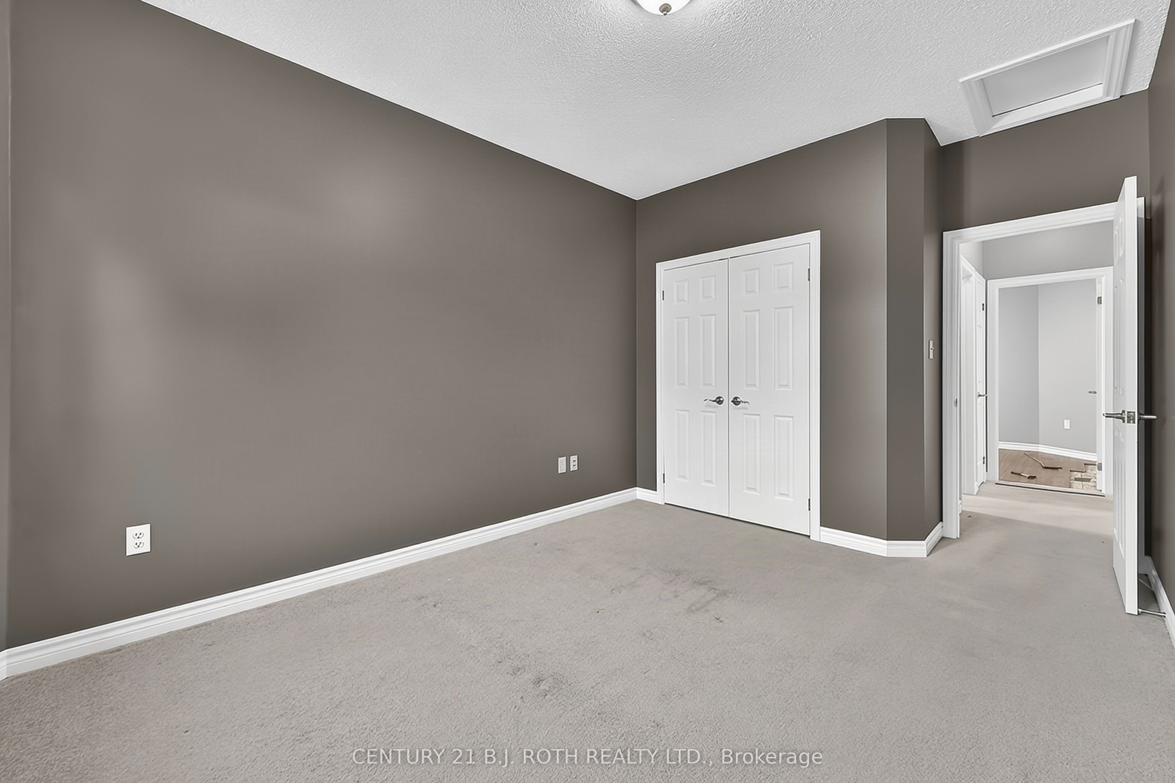 12 Lamont Crescent Property Photo 15