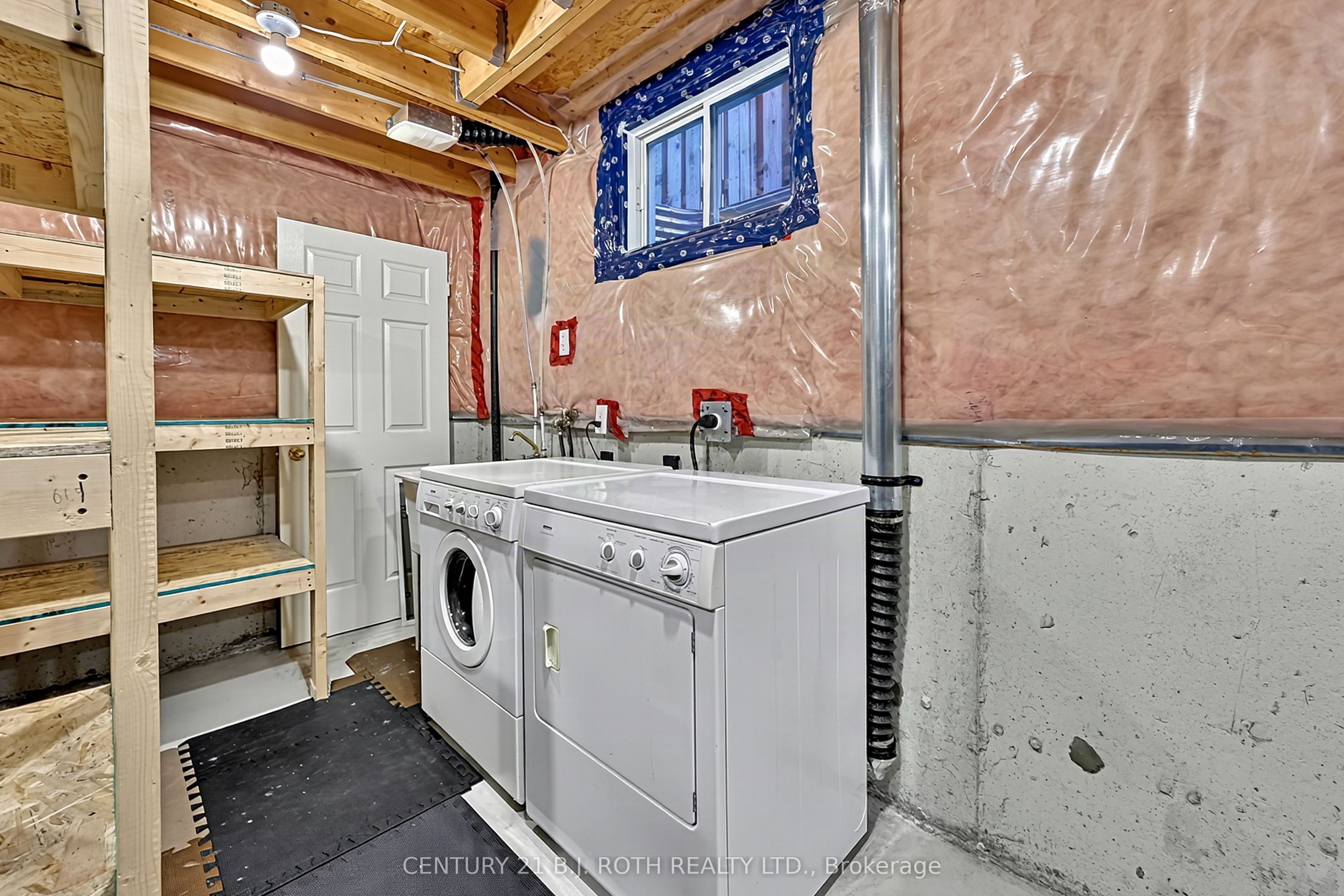 12 Lamont Crescent Property Photo 26