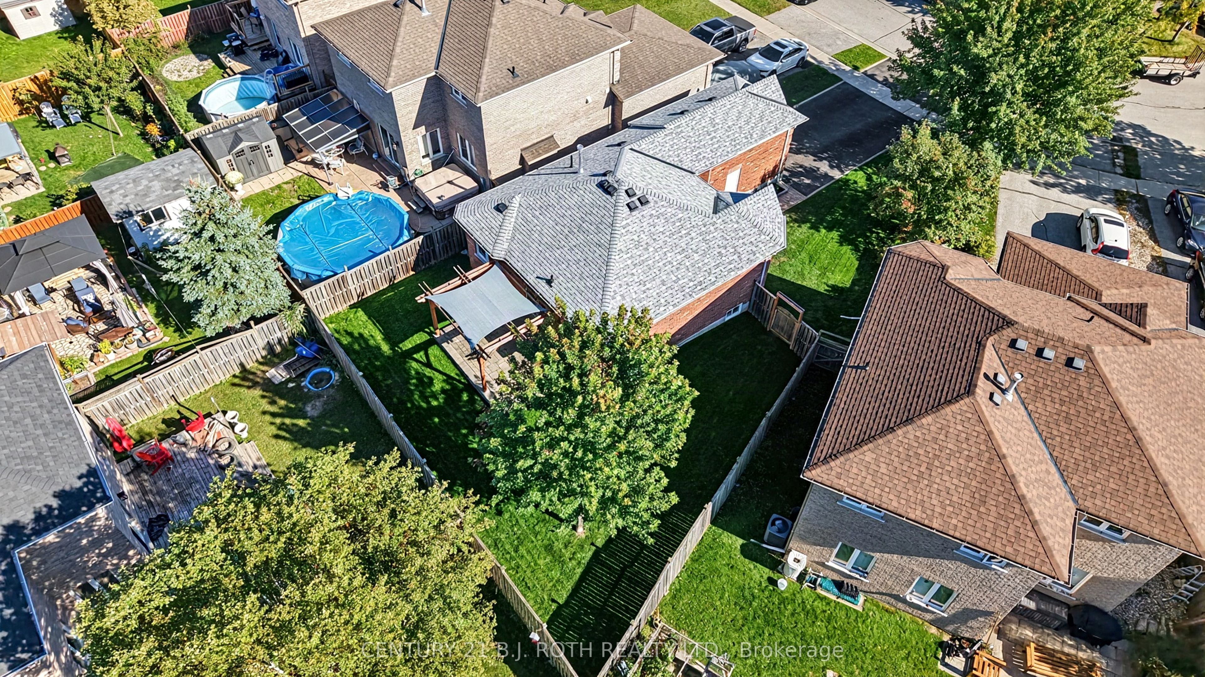 12 Lamont Crescent Property Photo 35