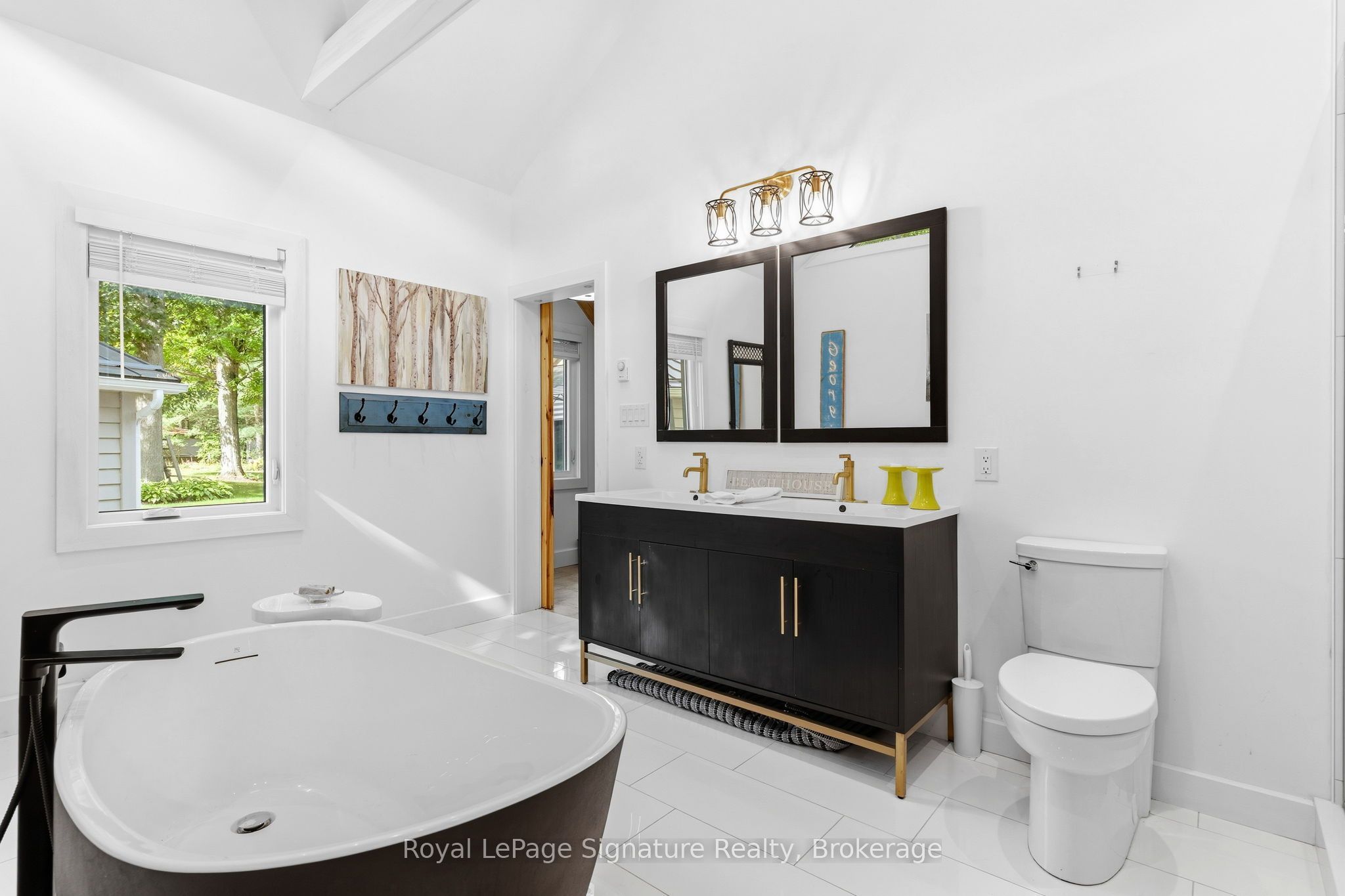 103 Green Point Road Property Photo 8