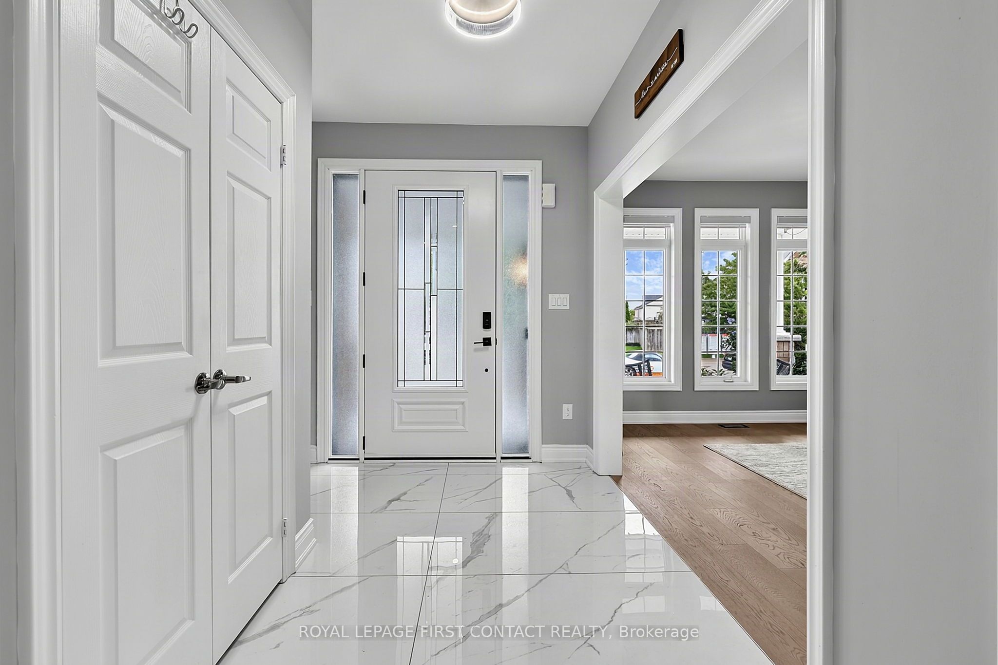 36 Regalia Way Property Photo 5