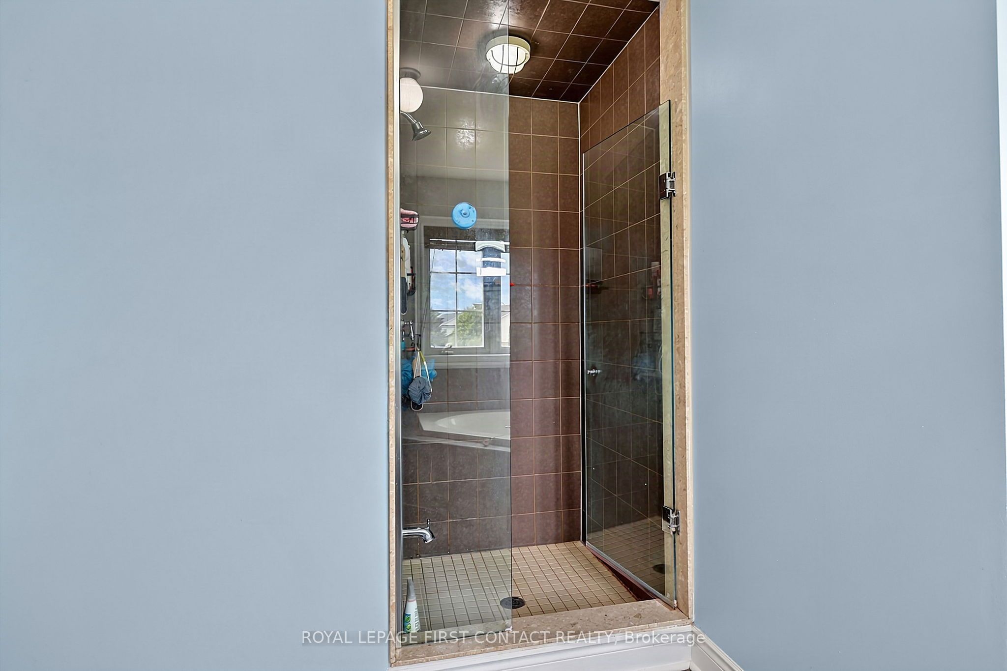 36 Regalia Way Property Photo 24