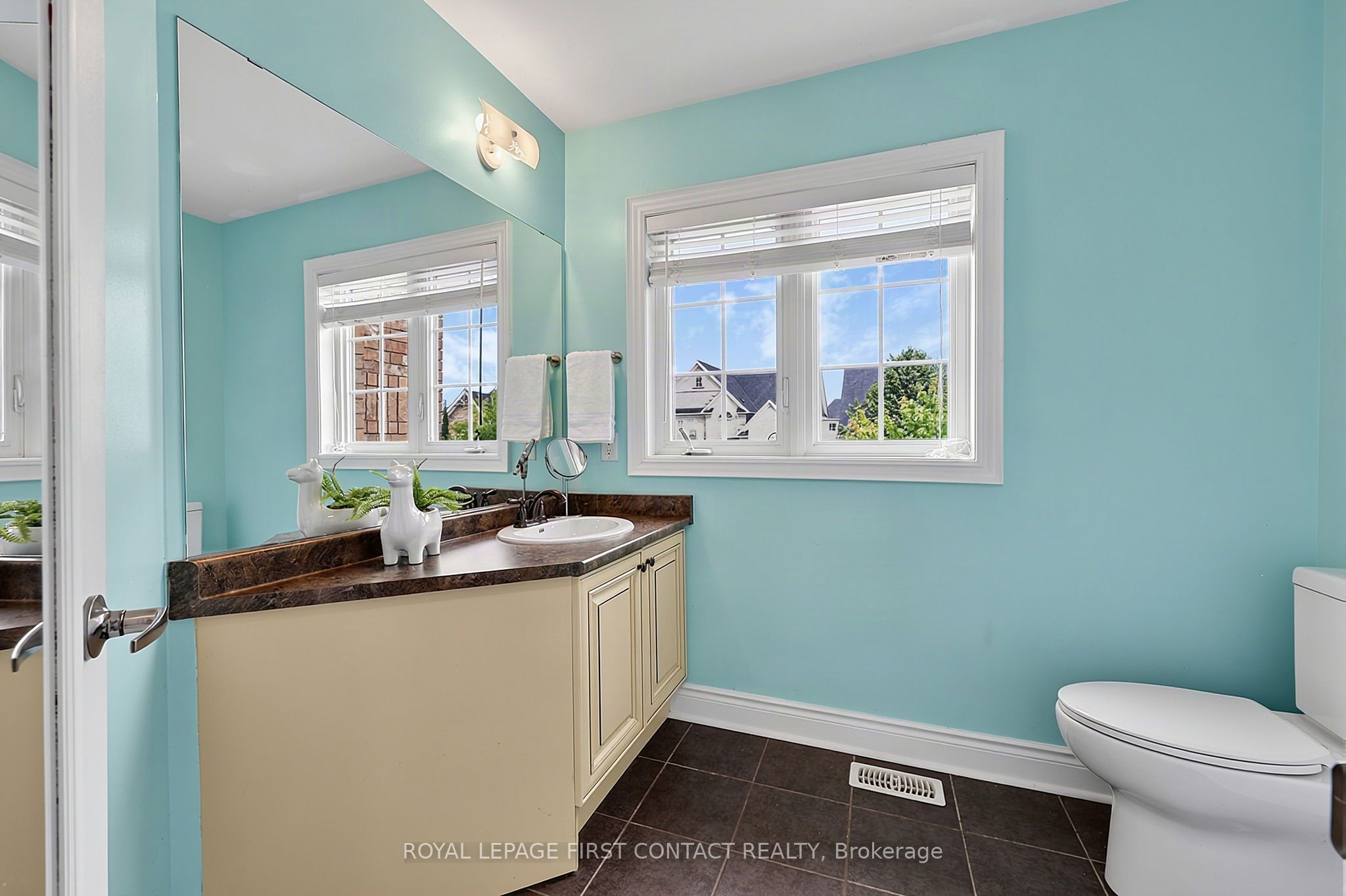 36 Regalia Way Property Photo 28
