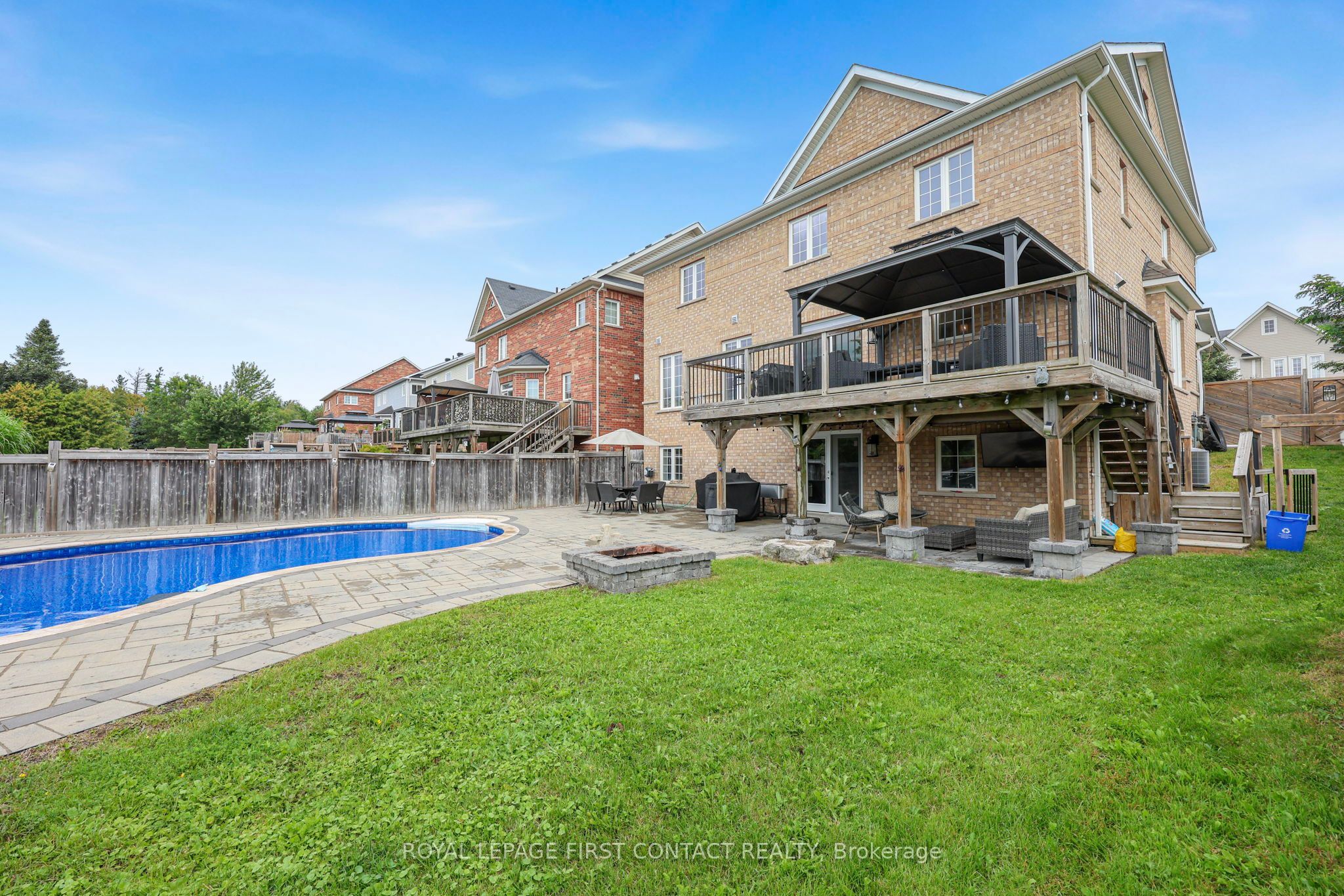 36 Regalia Way Property Photo 47
