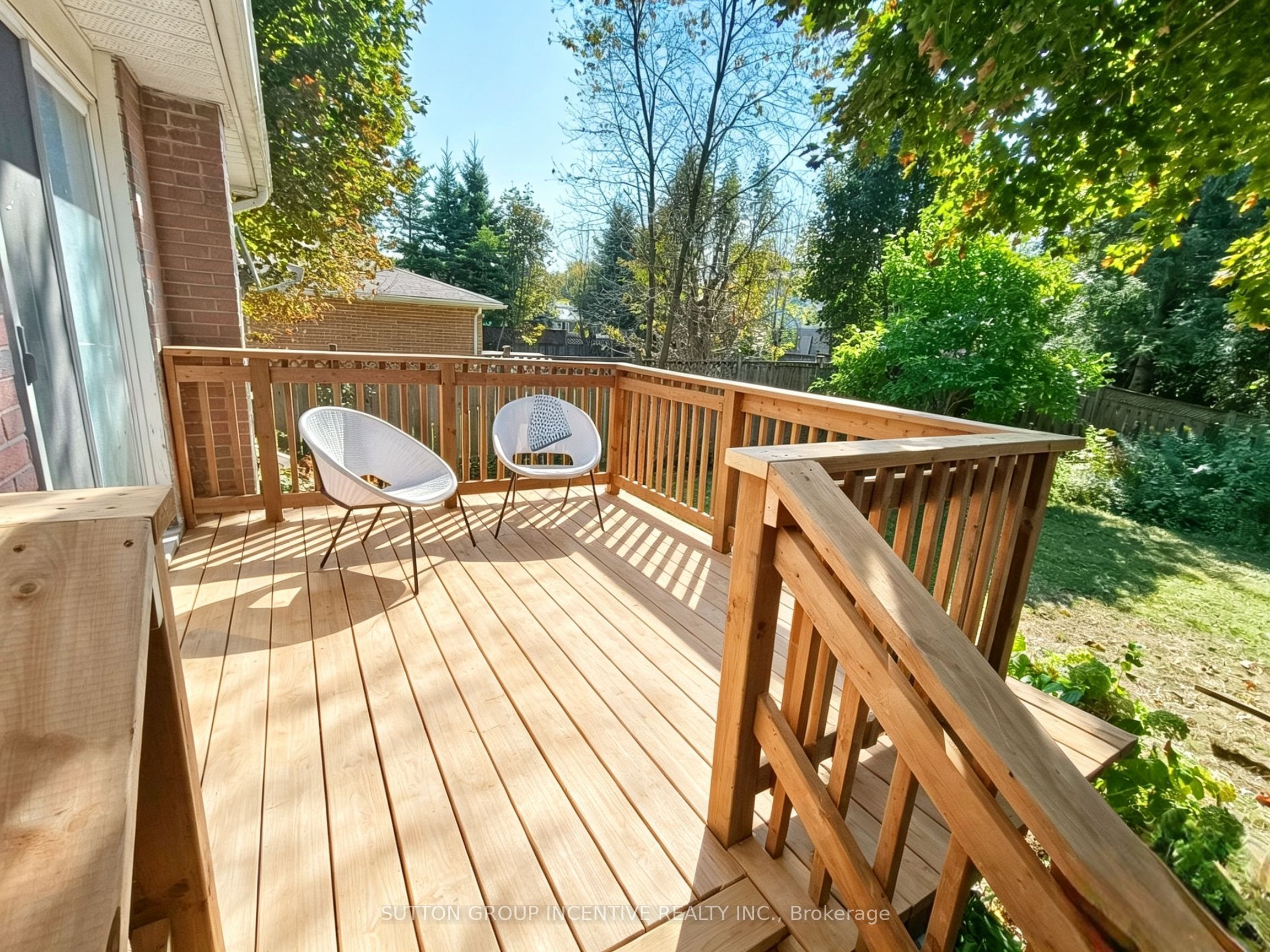 110 College Crescent Property Photo 22