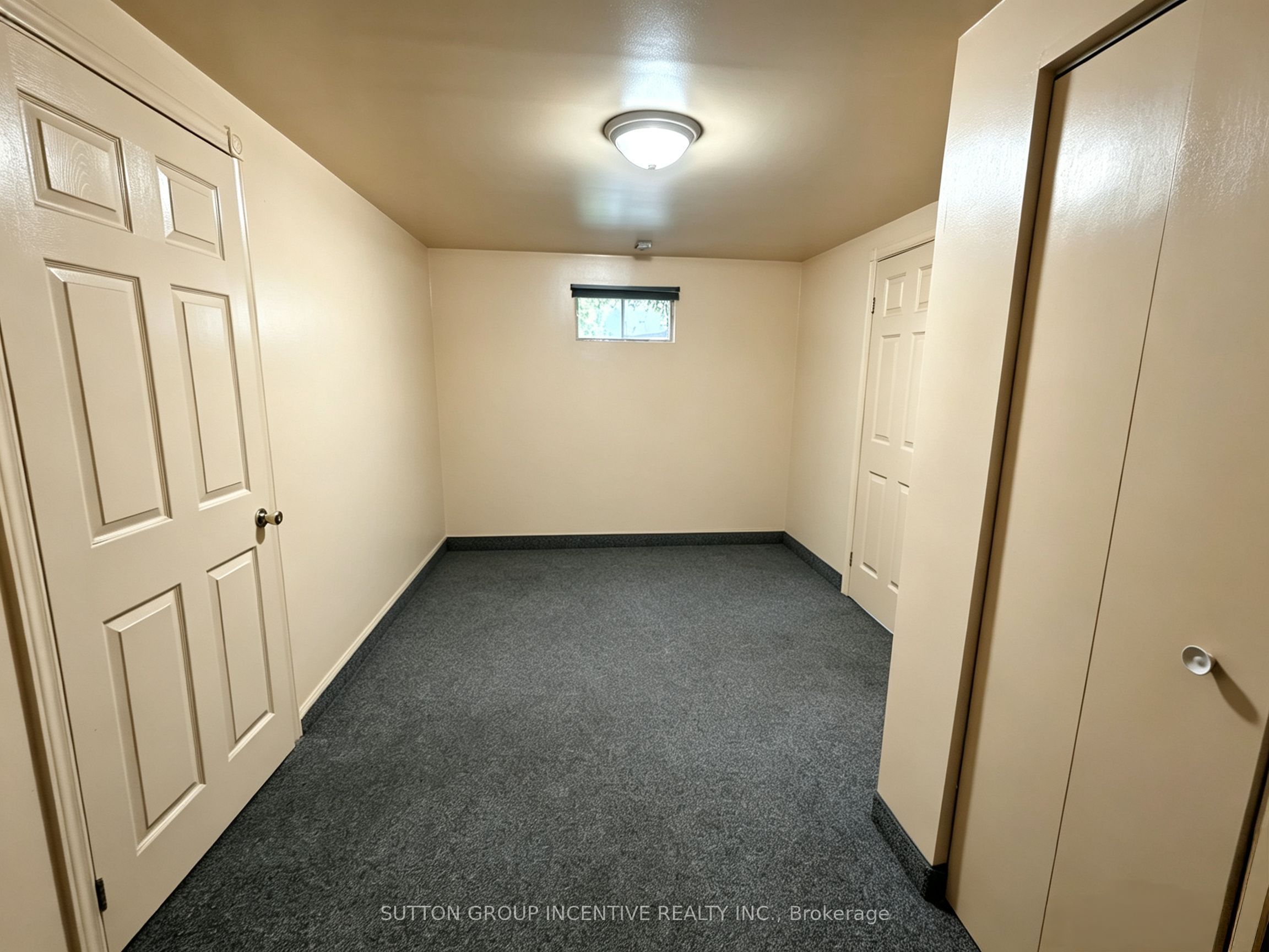 110 College Crescent Property Photo 23