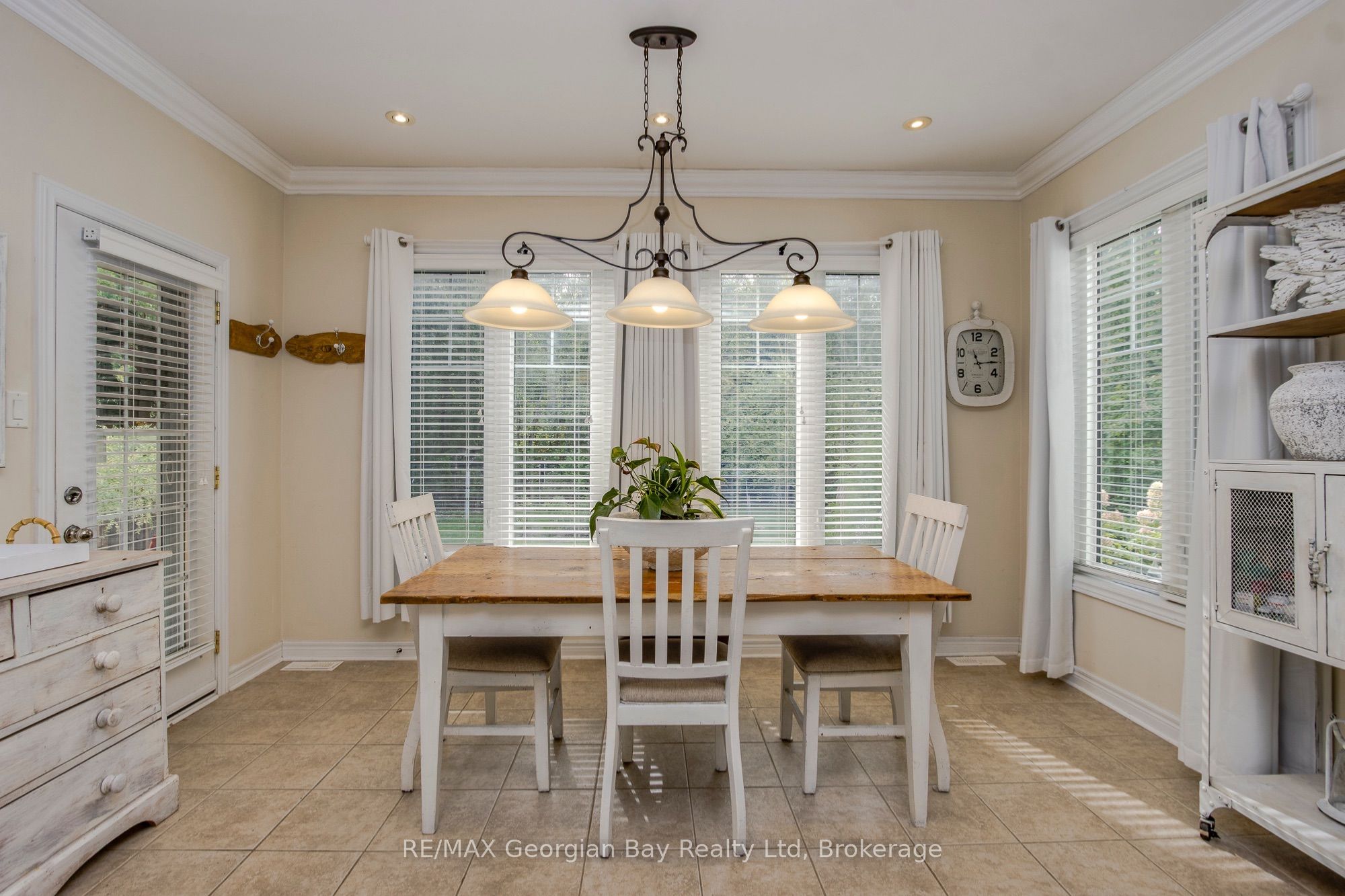 68 Riverwalk Place Property Photo 15