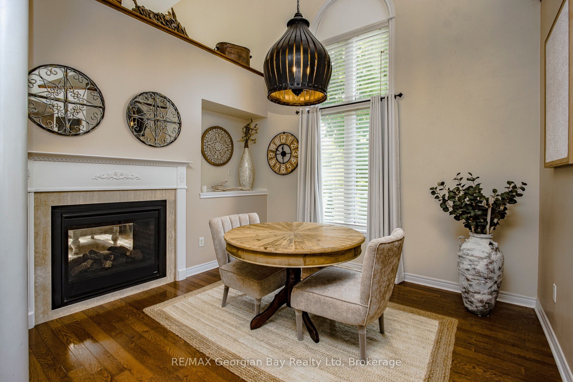 68 Riverwalk Place Property Photo 16