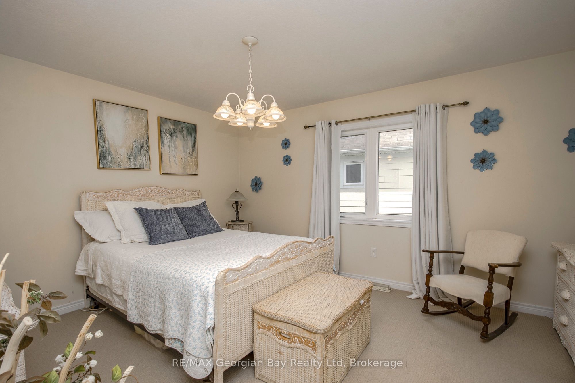 68 Riverwalk Place Property Photo 26
