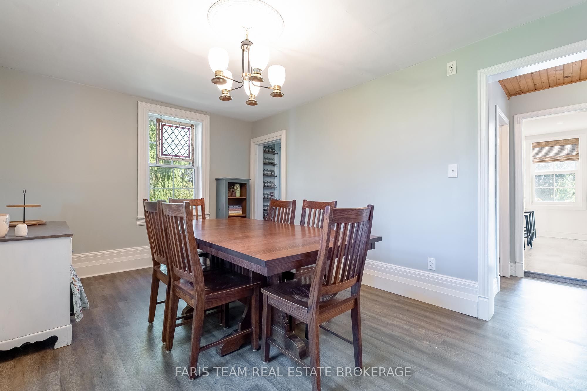 1346 Penetanguishene Road Property Photo 14
