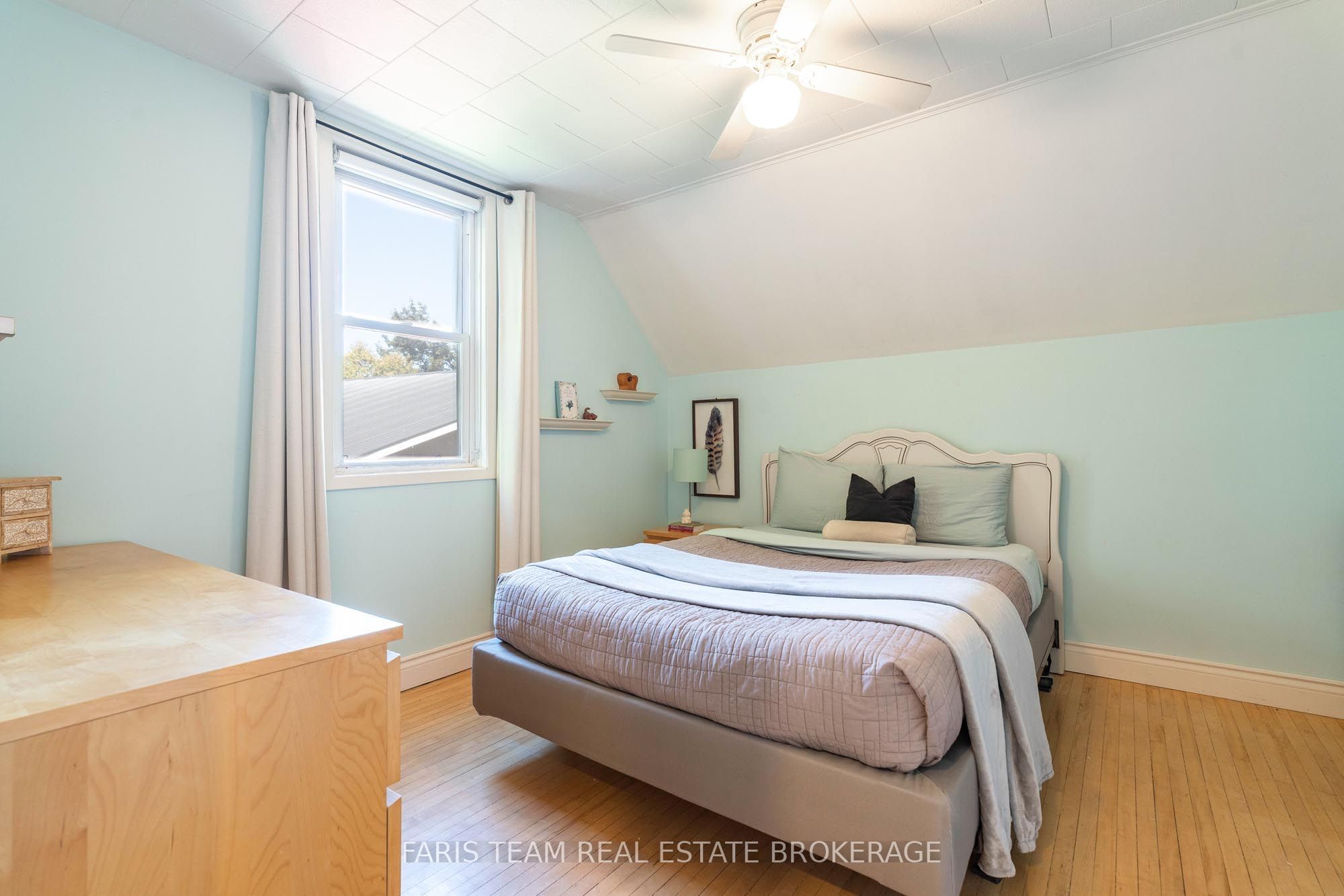 1346 Penetanguishene Road Property Photo 22