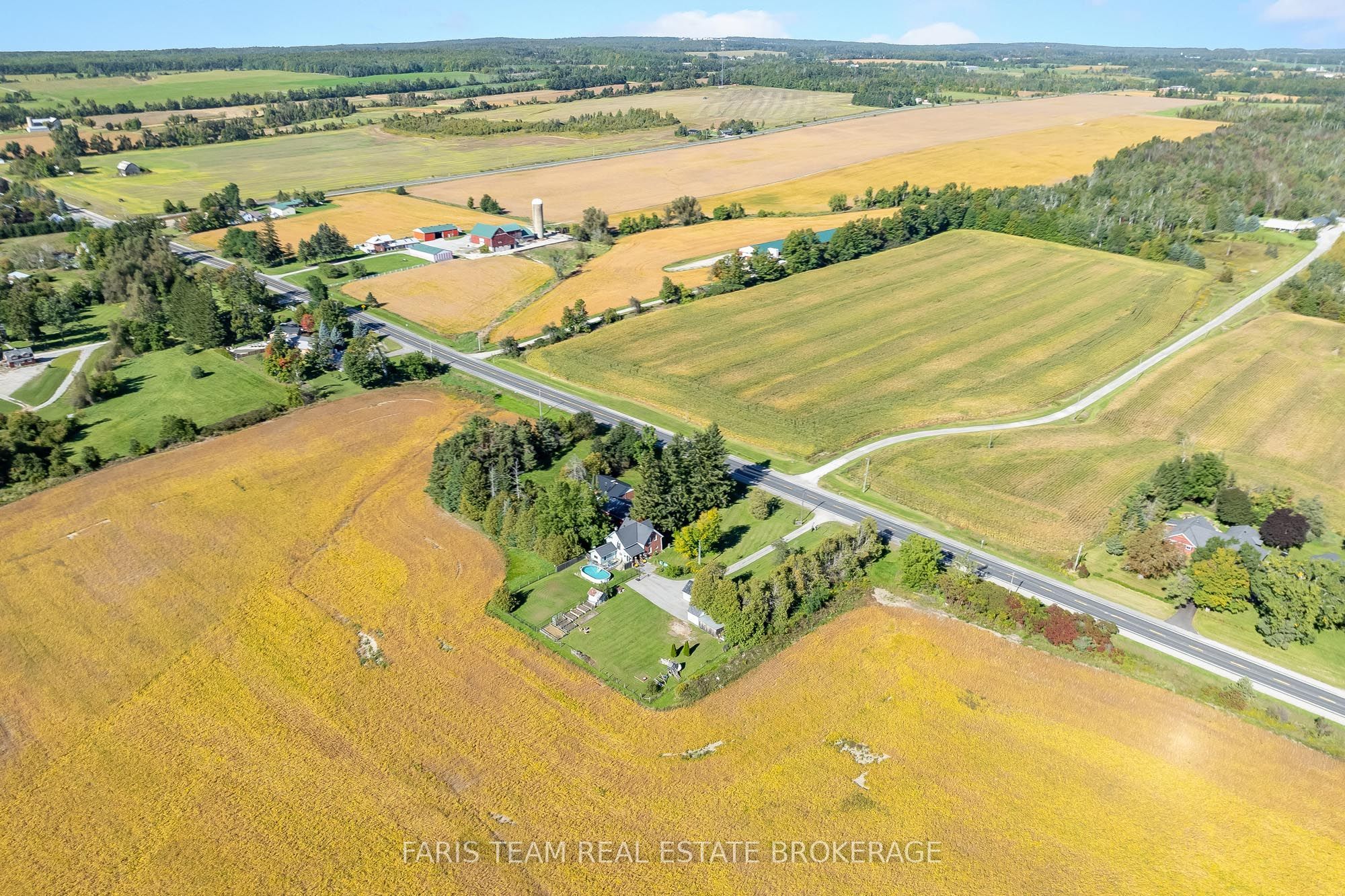 1346 Penetanguishene Road Property Photo 33