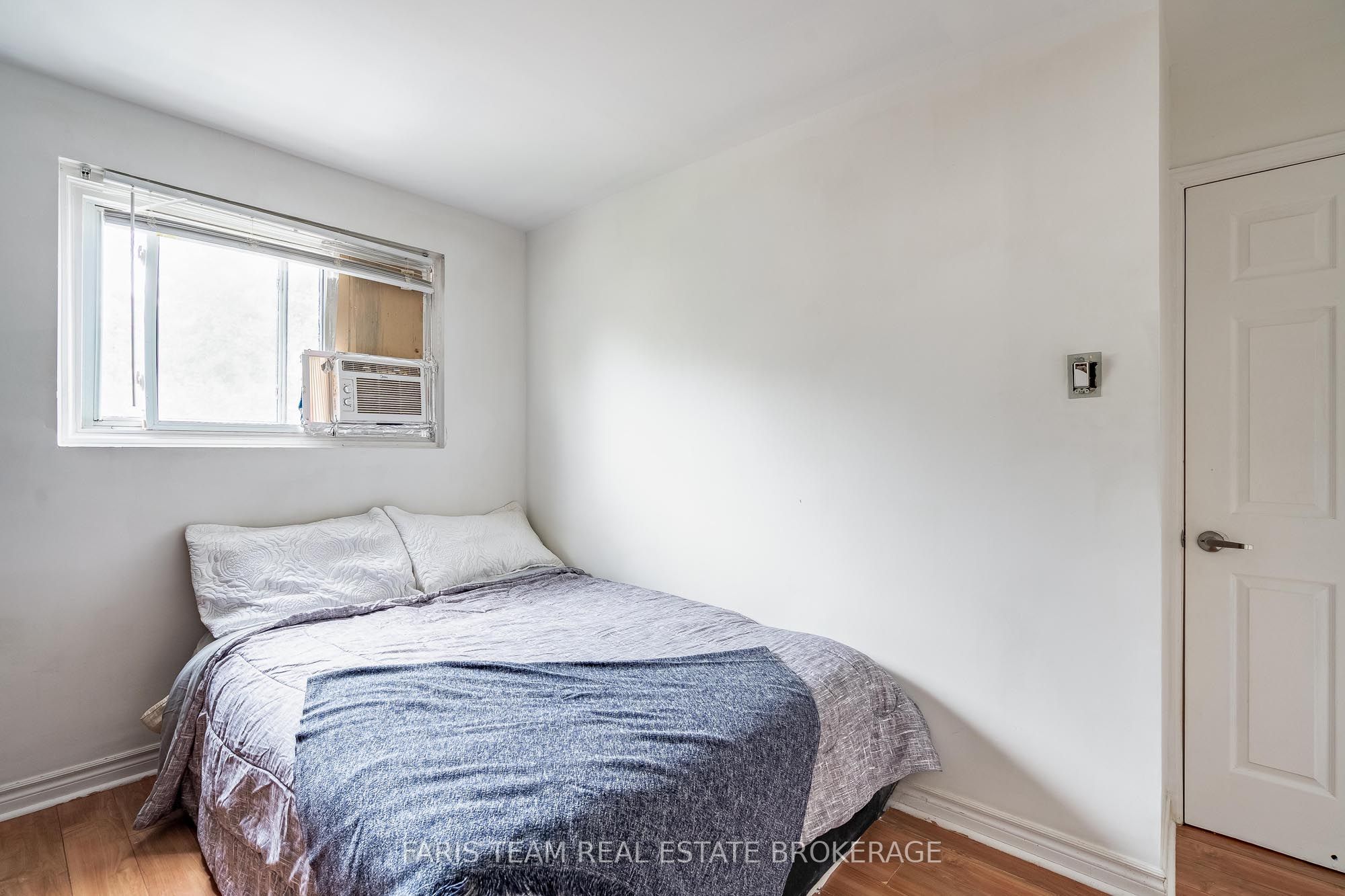 63 Ferris Lane E4 Property Photo 17