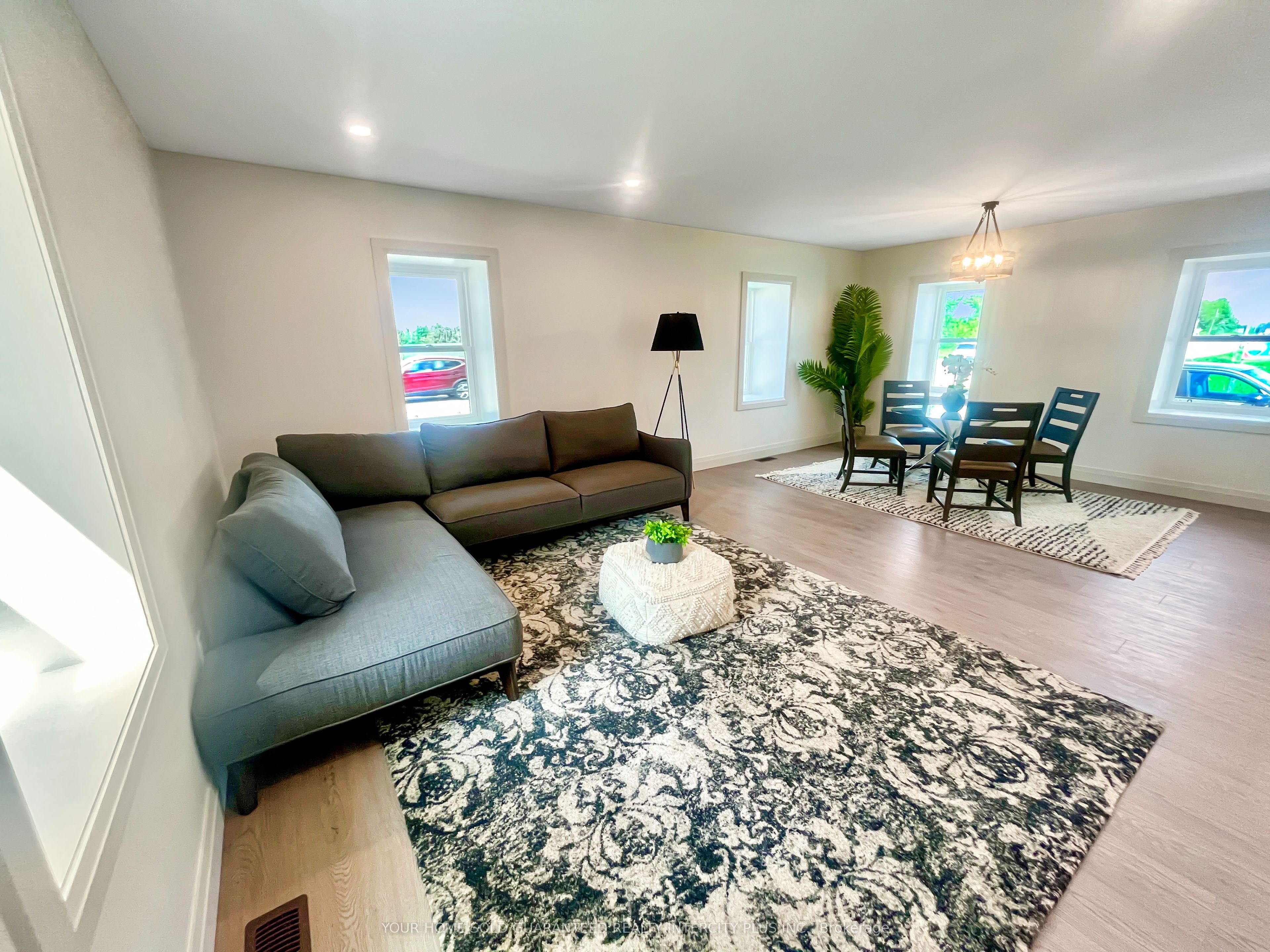 2385 Highway 12 Property Photo 8