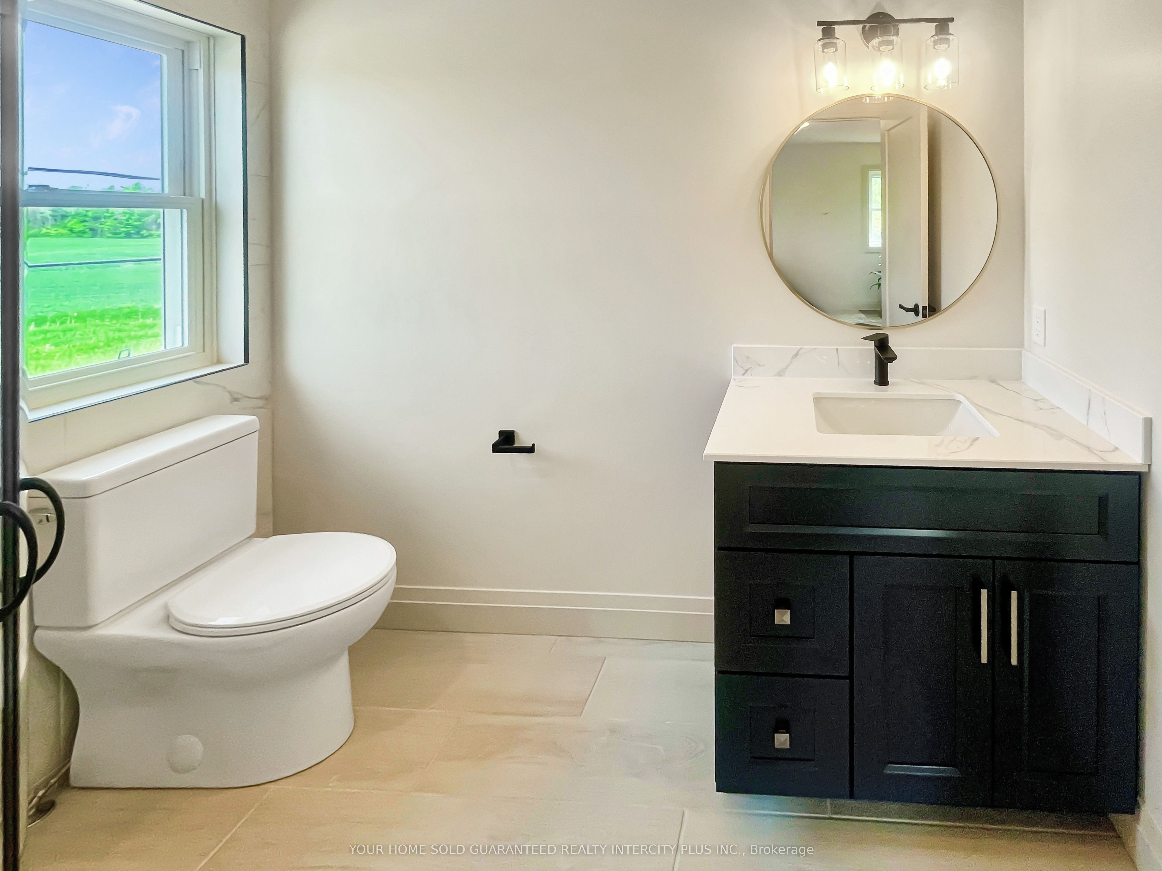 2385 Highway 12 Property Photo 13