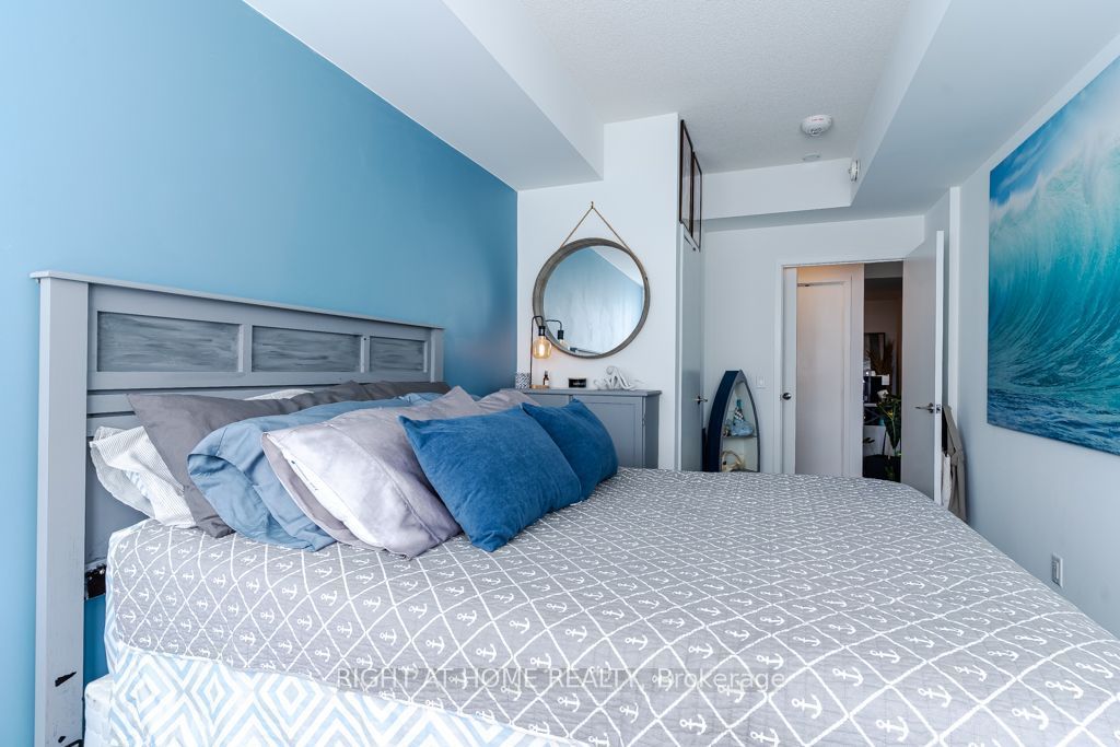 681 Yonge Street 409 Property Photo 19