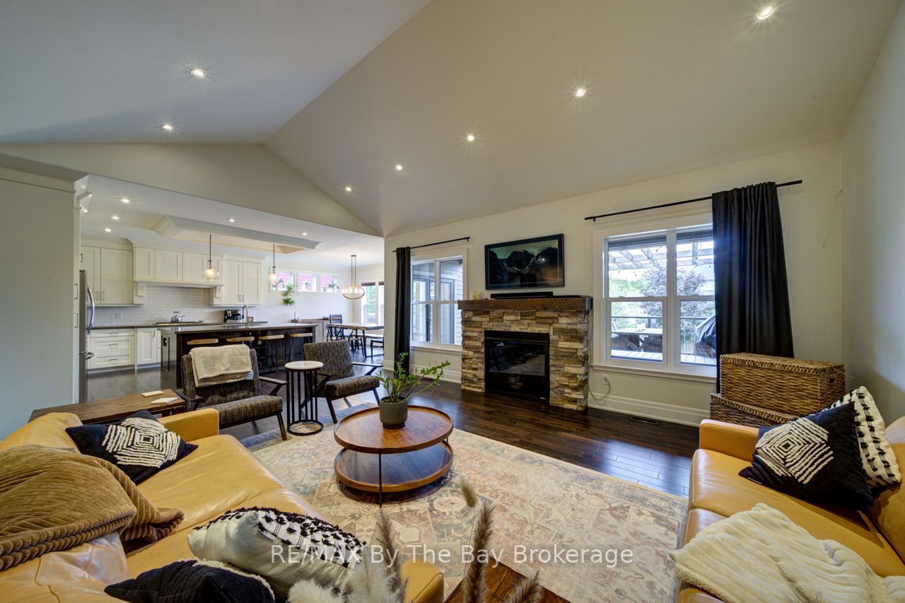 101 Stanley Street Property Photo 15