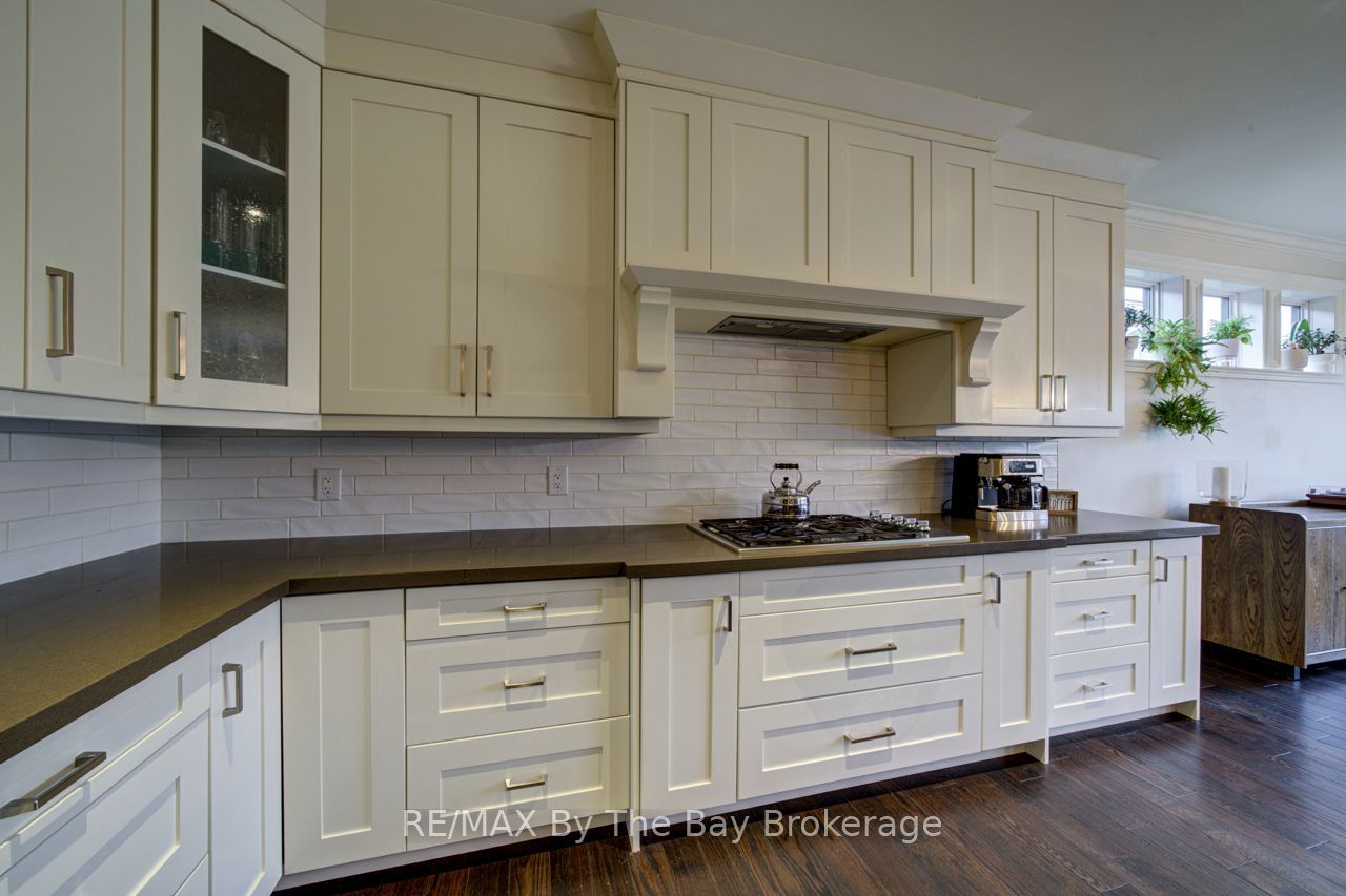 101 Stanley Street Property Photo 21