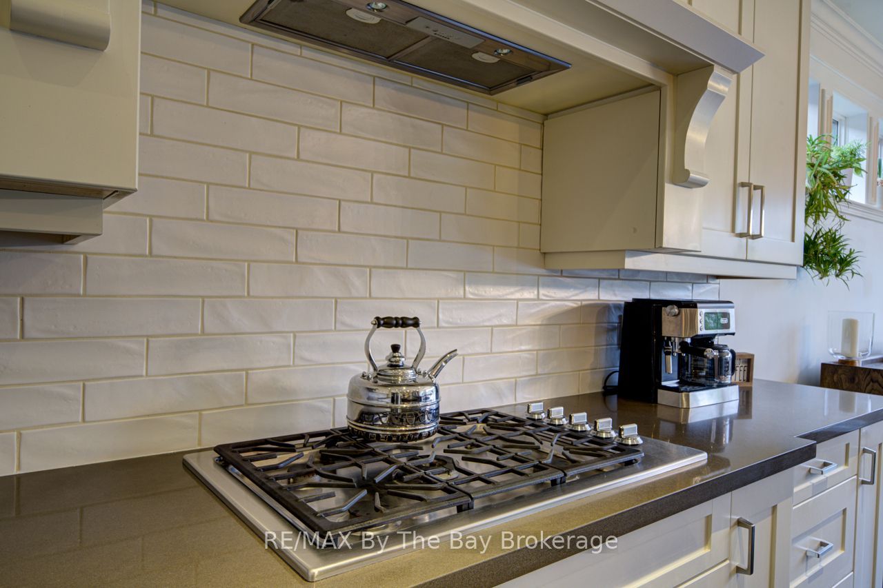 101 Stanley Street Property Photo 23