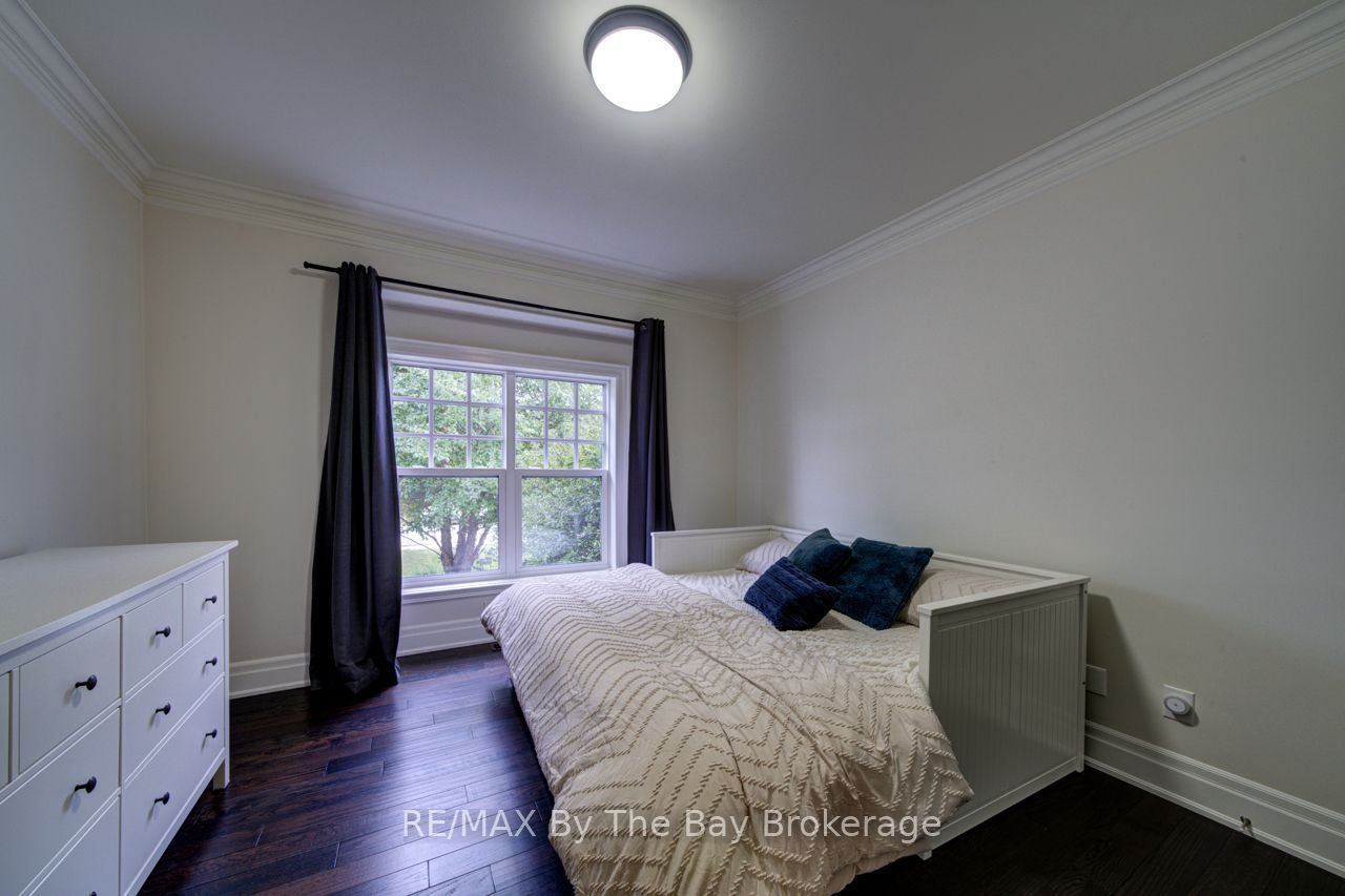 101 Stanley Street Property Photo 34