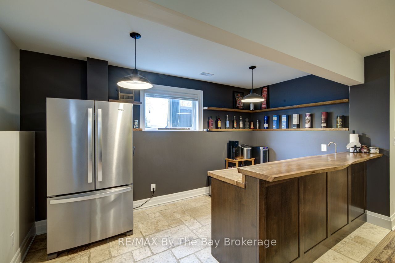 101 Stanley Street Property Photo 37