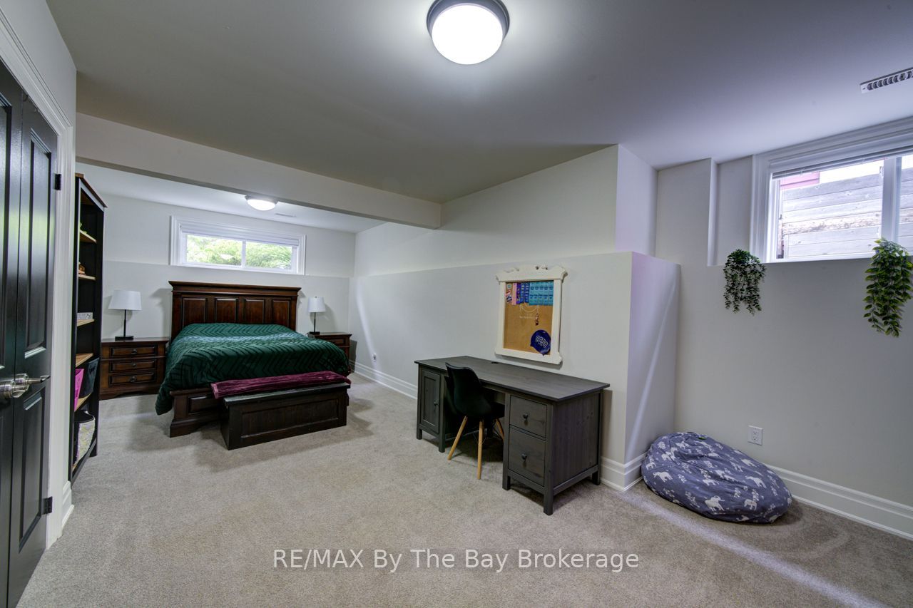 101 Stanley Street Property Photo 42