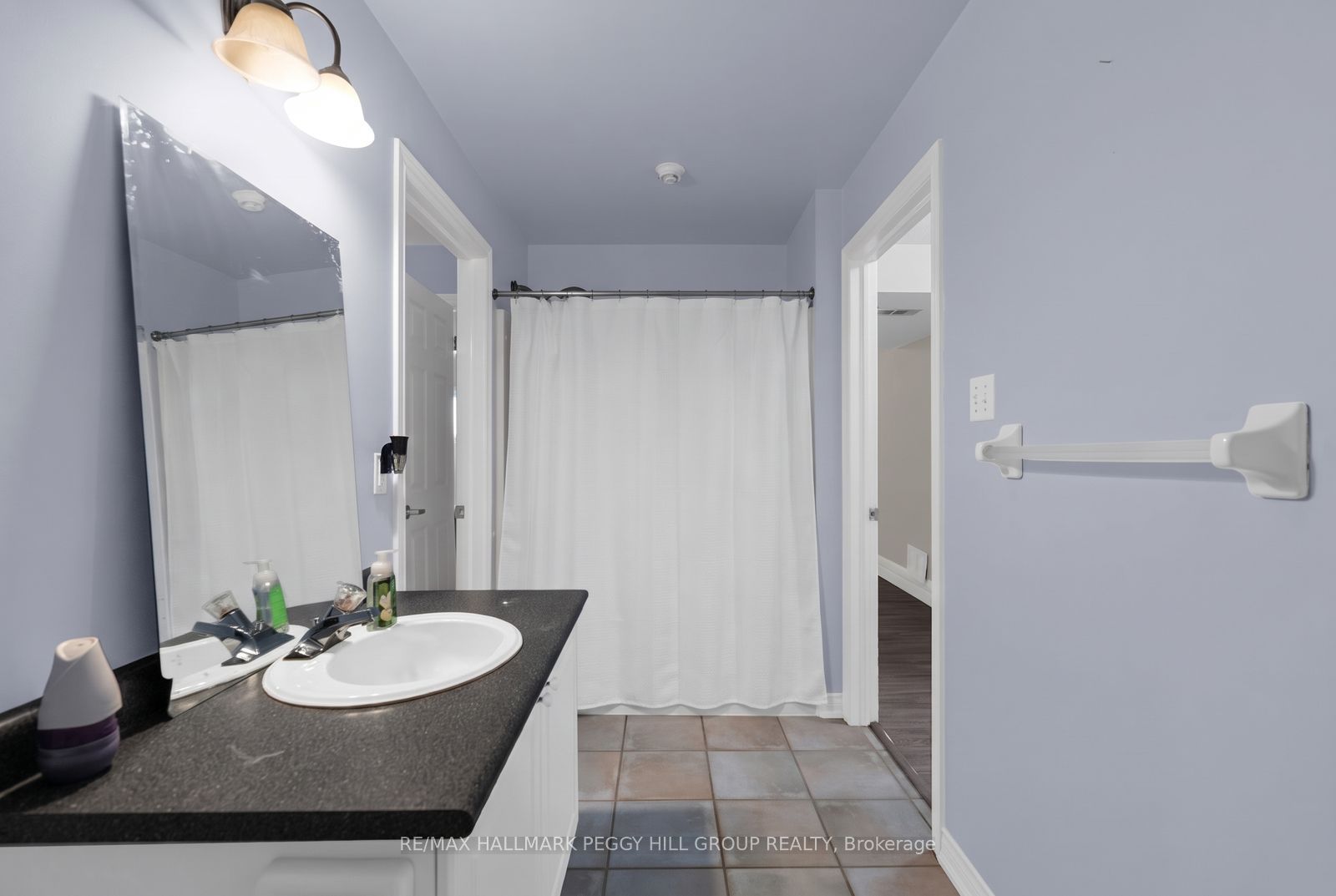 184 Golden Meadow Road Property Photo 12