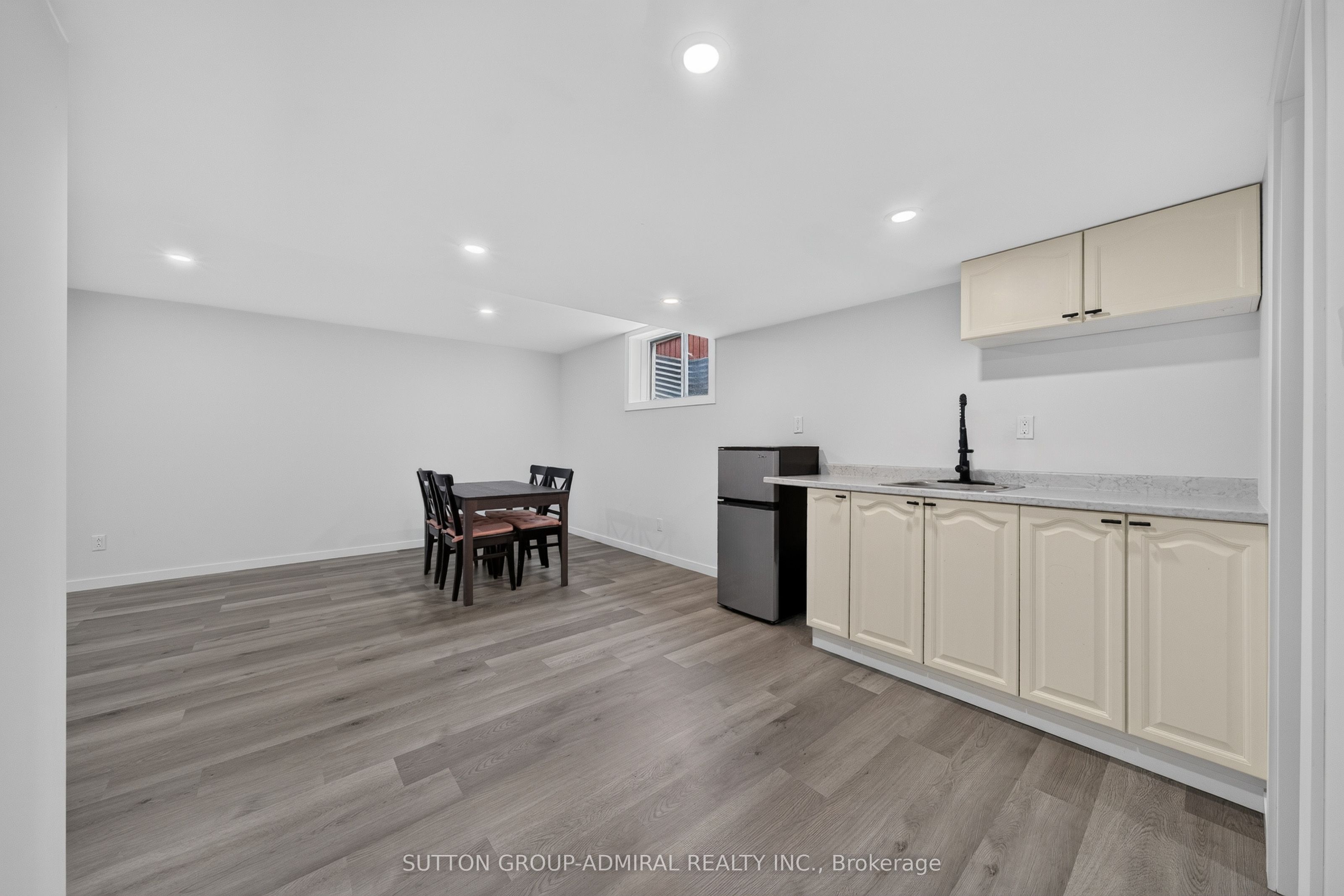 34 Balmoral Place Property Photo 29