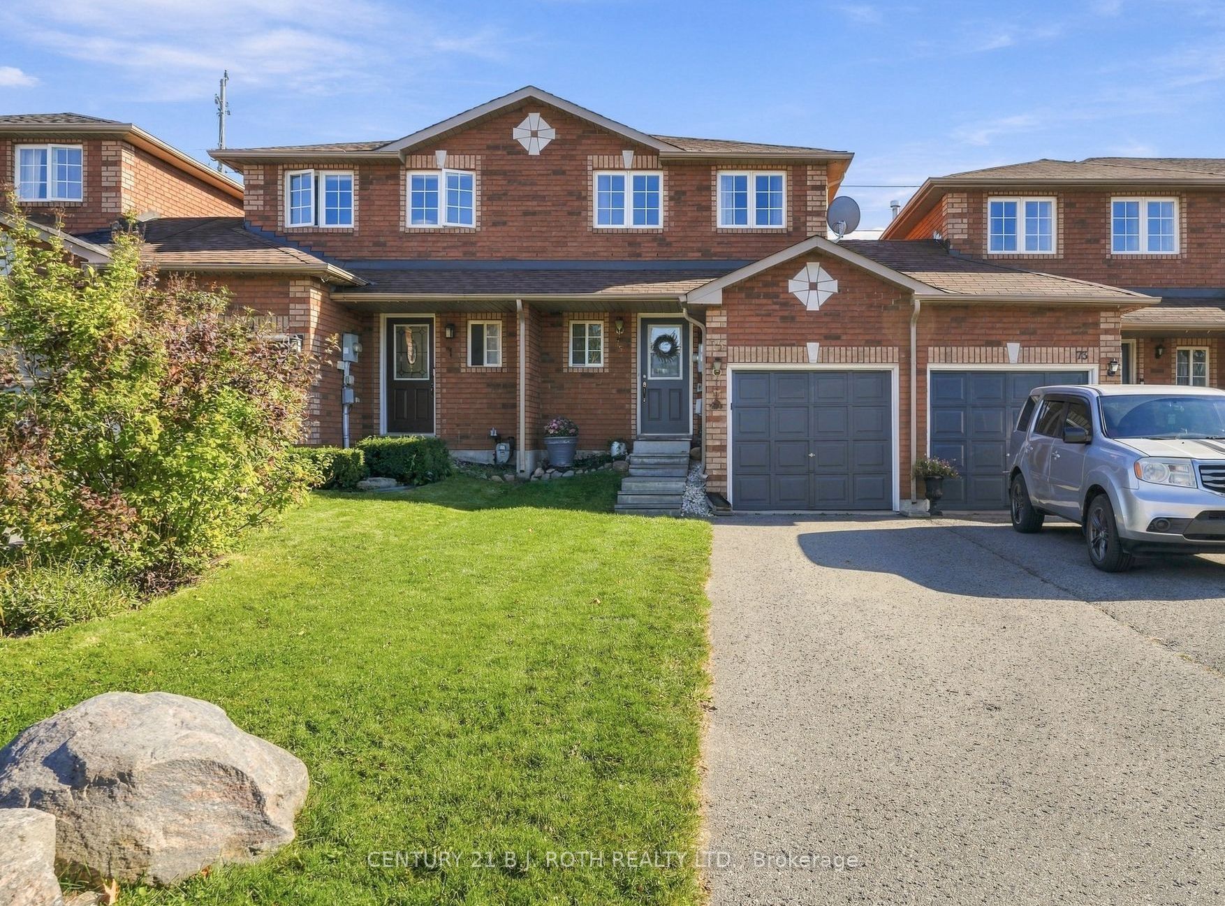 75 Courtney Crescent Property Photo 3