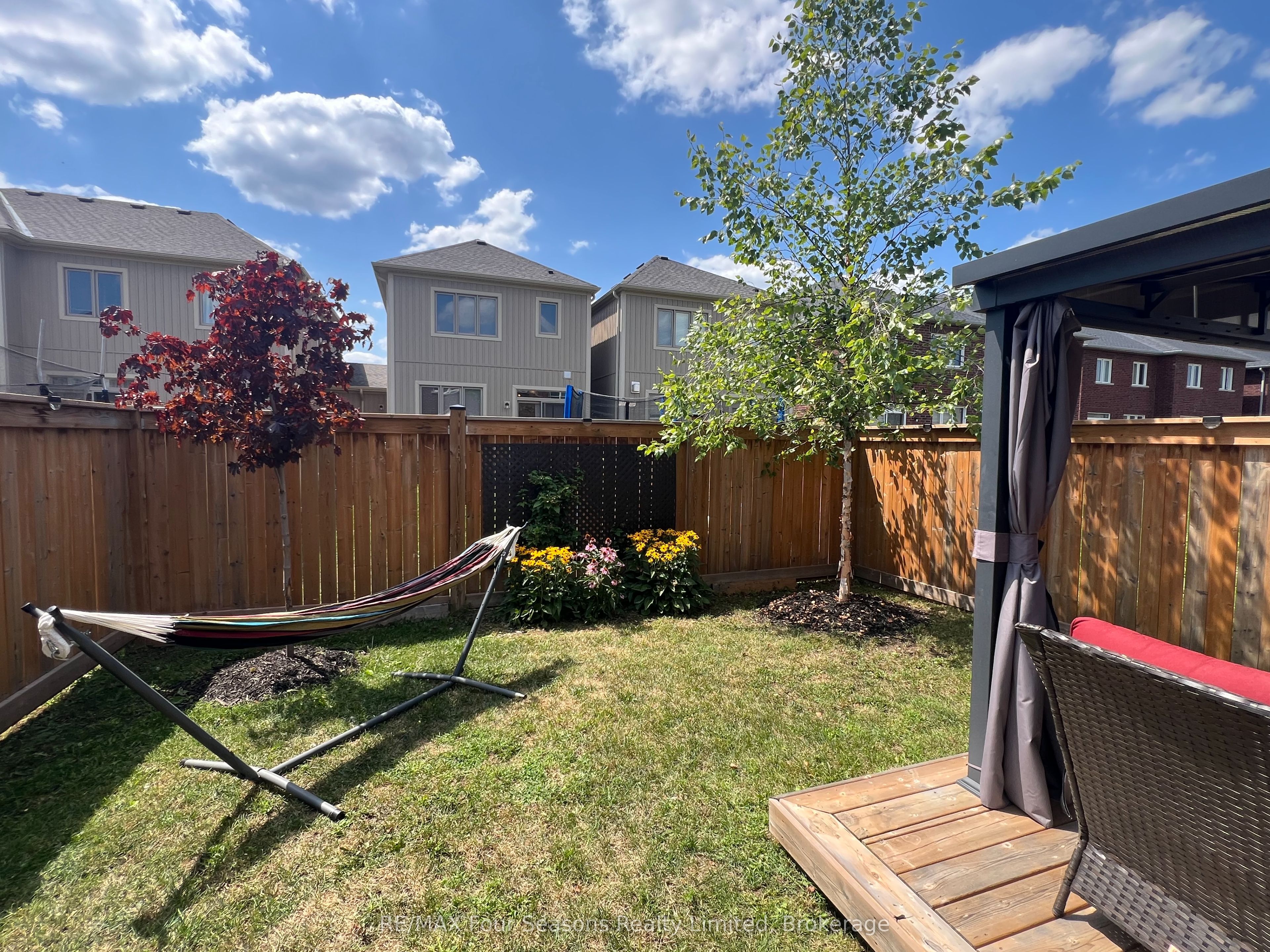 24 Barfoot Street Property Photo 35