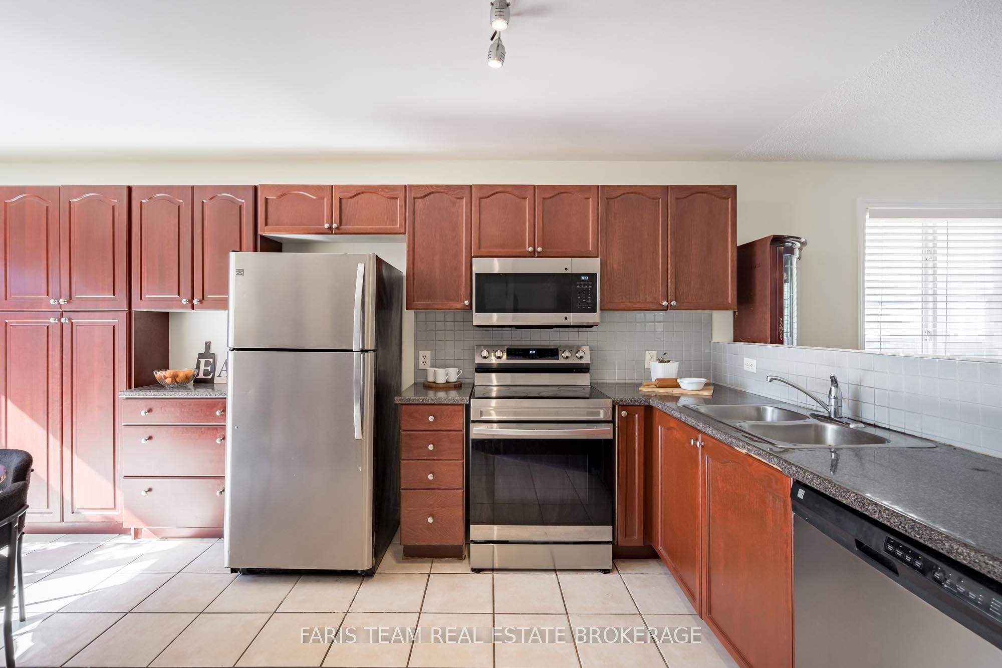 41 Irene Drive Property Photo 6