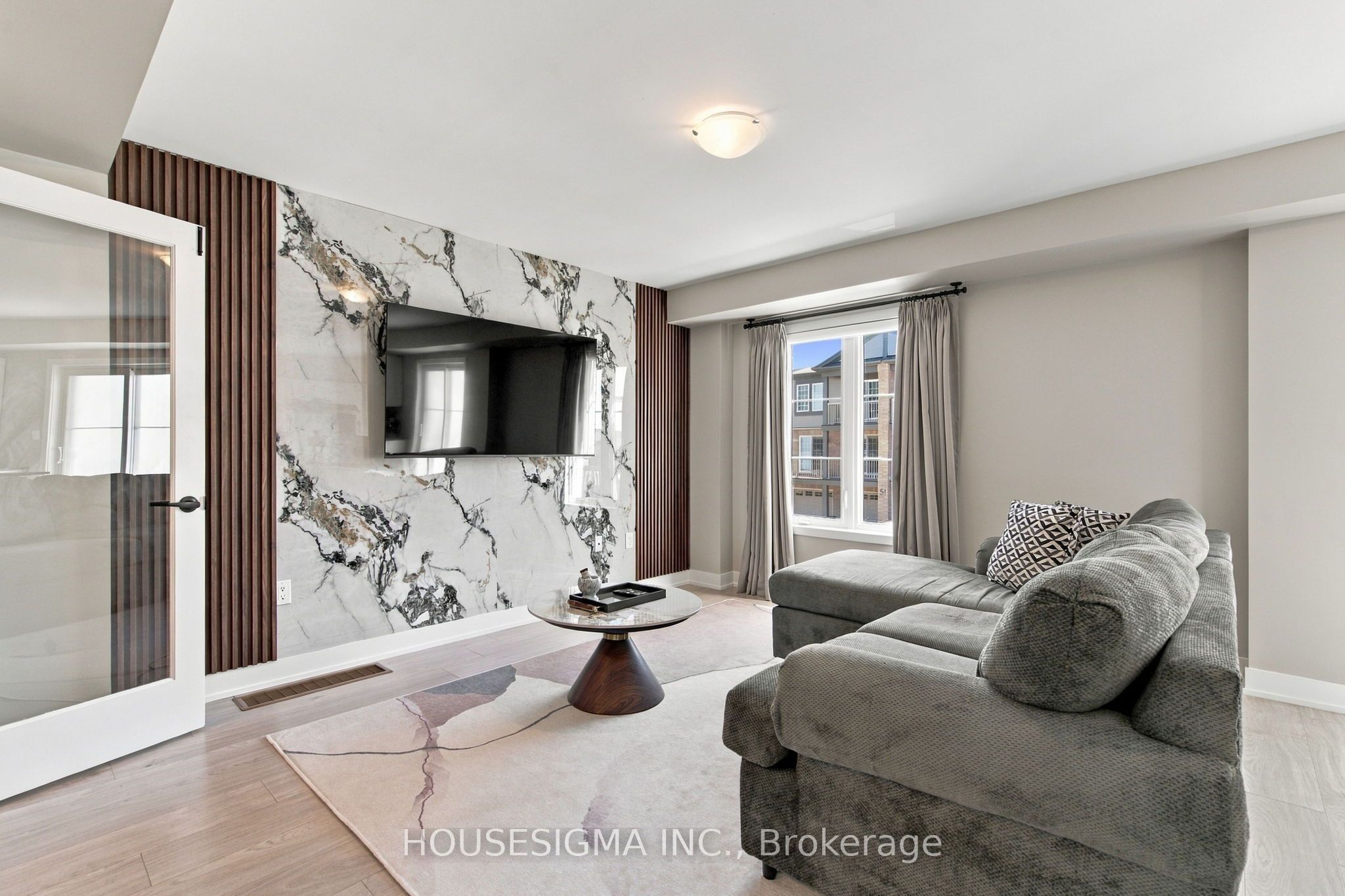 52 Hay Lane Property Photo 14
