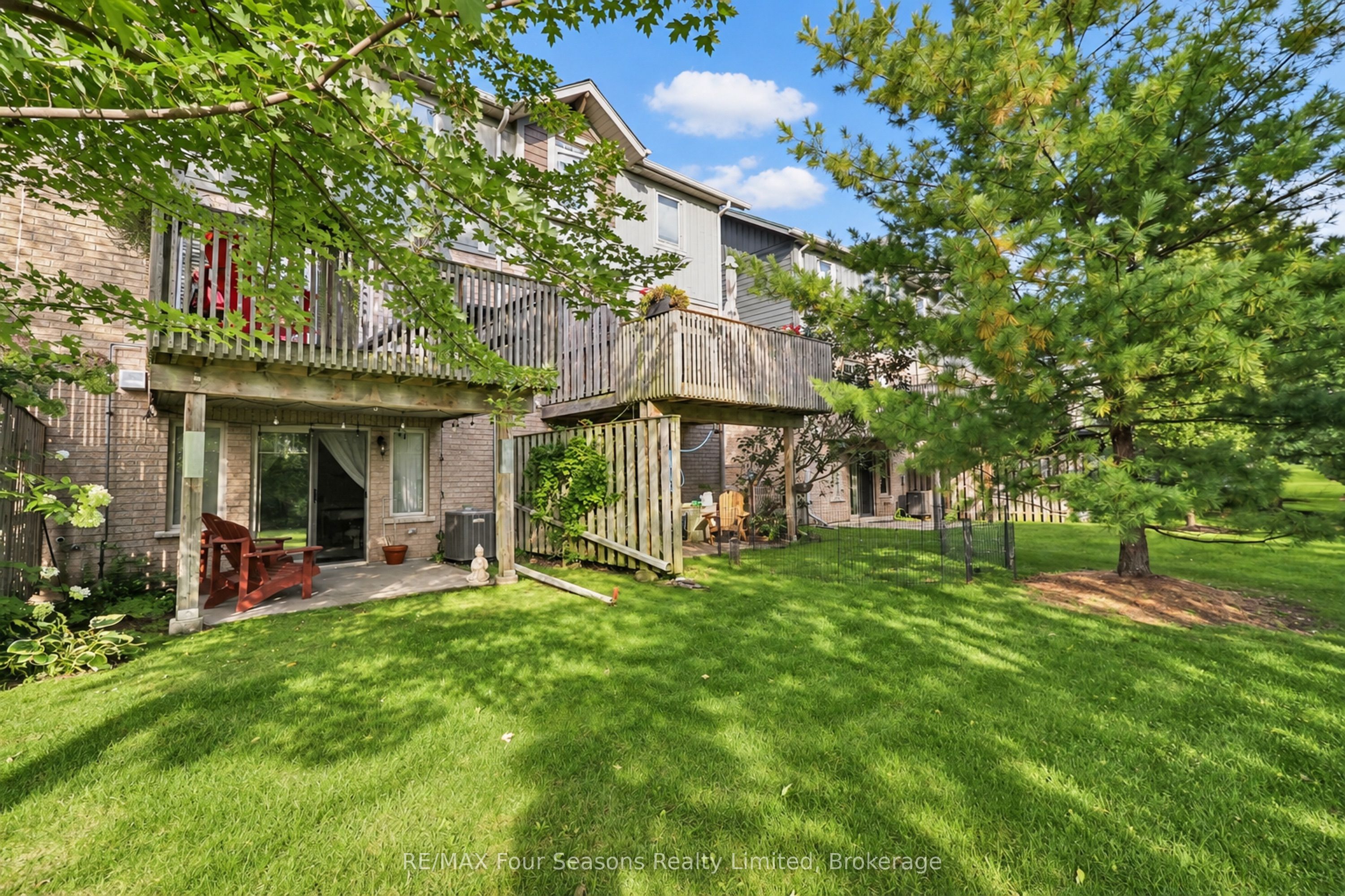 55 Conservation Way Property Photo 2