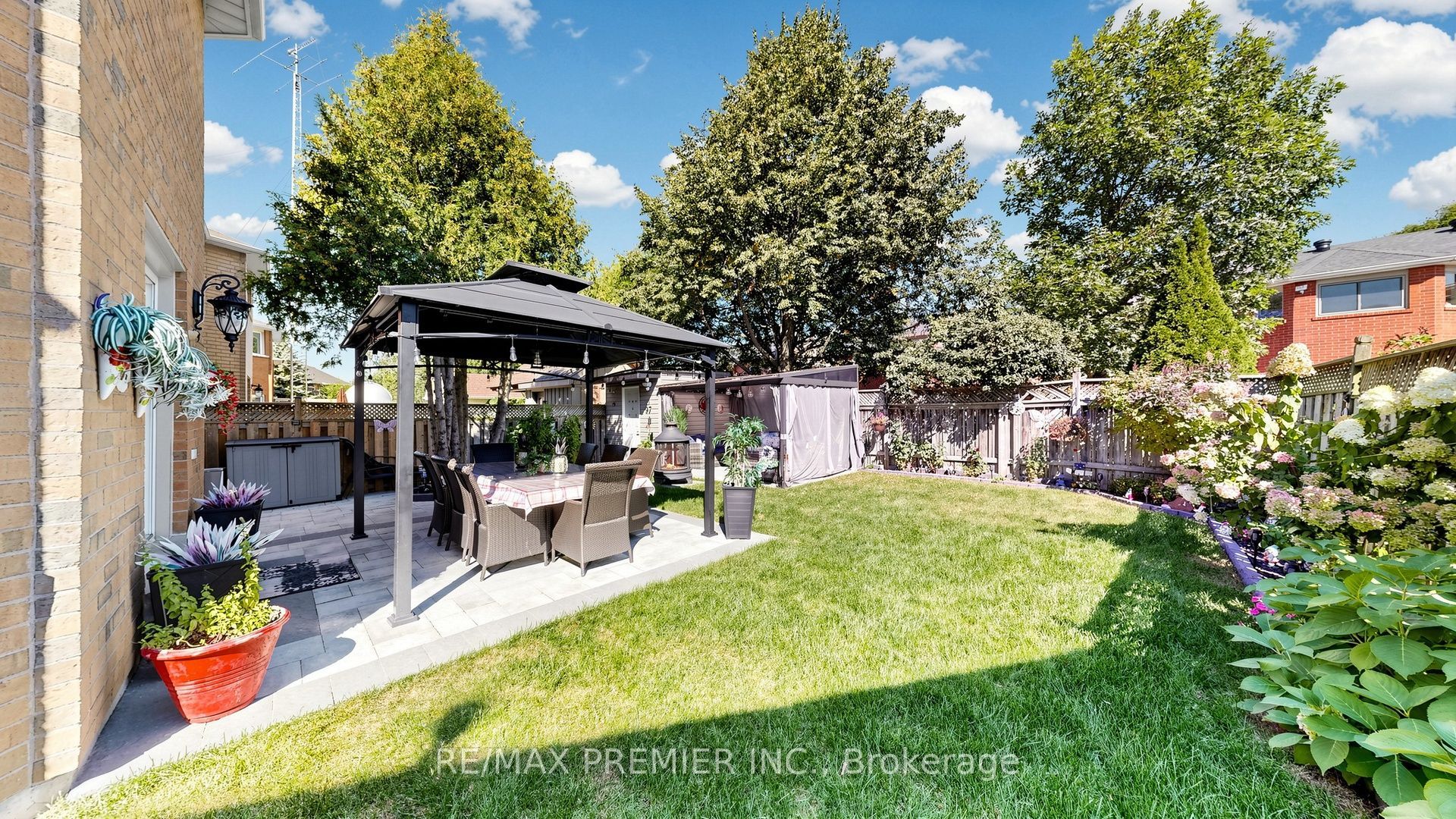 97 Golden Meadow Road Property Photo 8