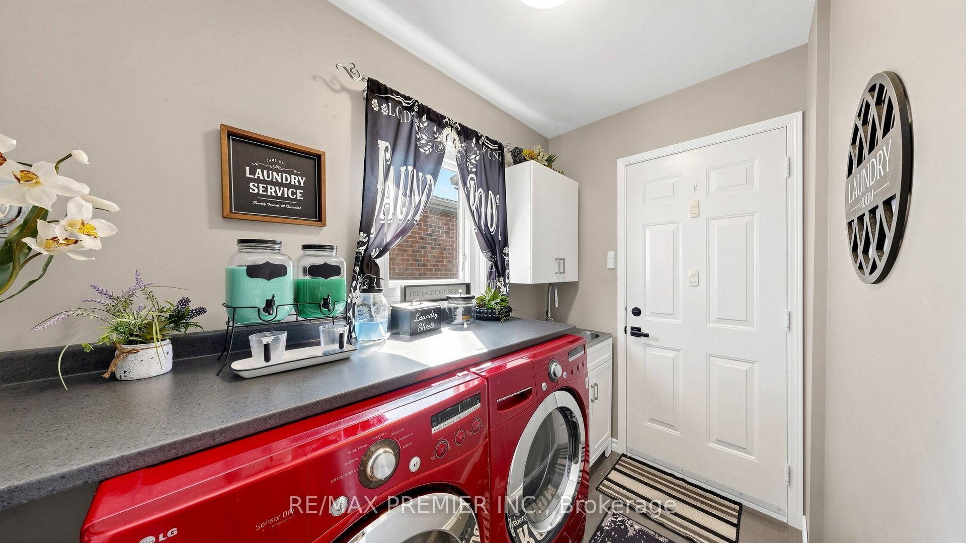 97 Golden Meadow Road Property Photo 28