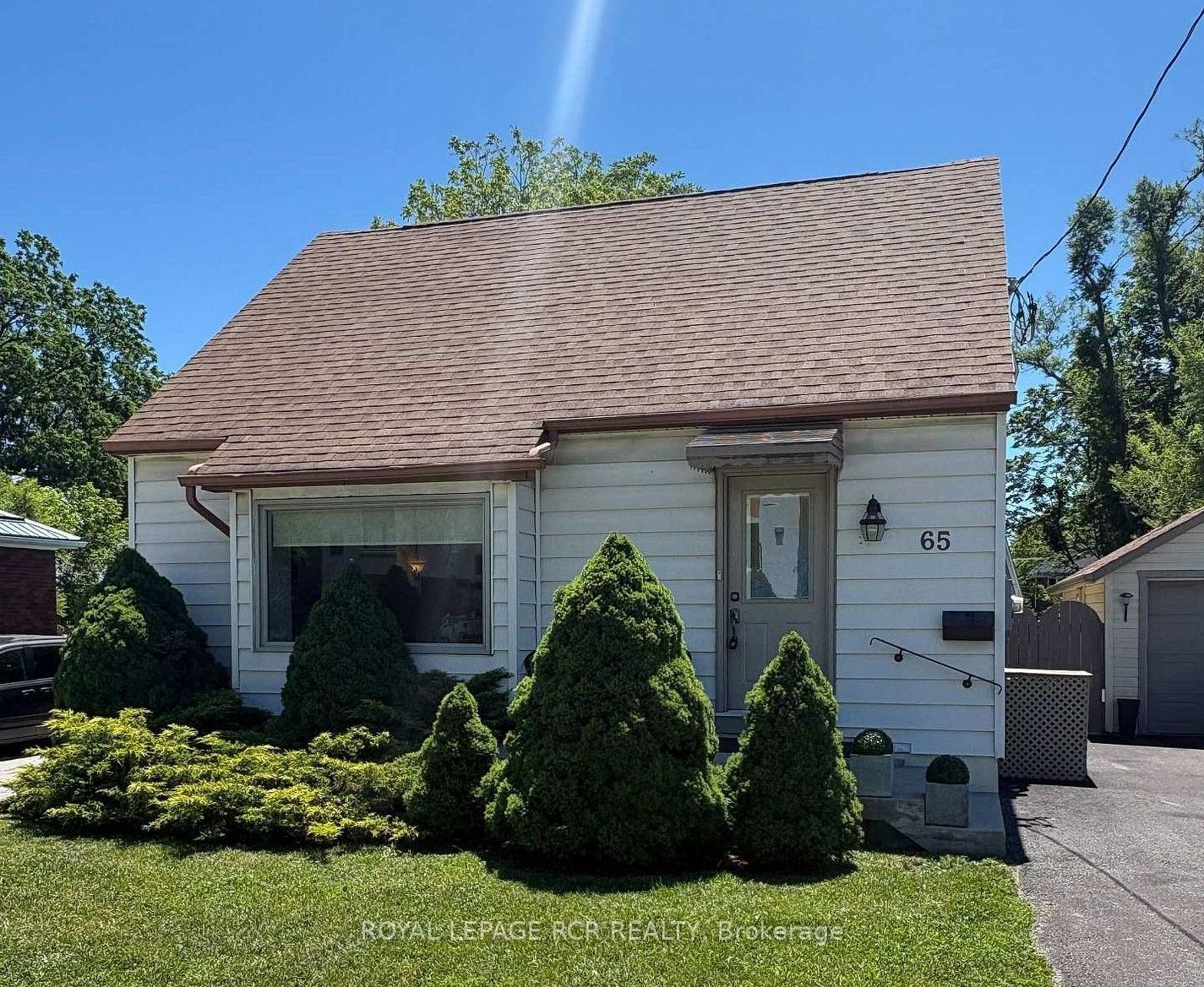 65 Donald Street Property Photo 1