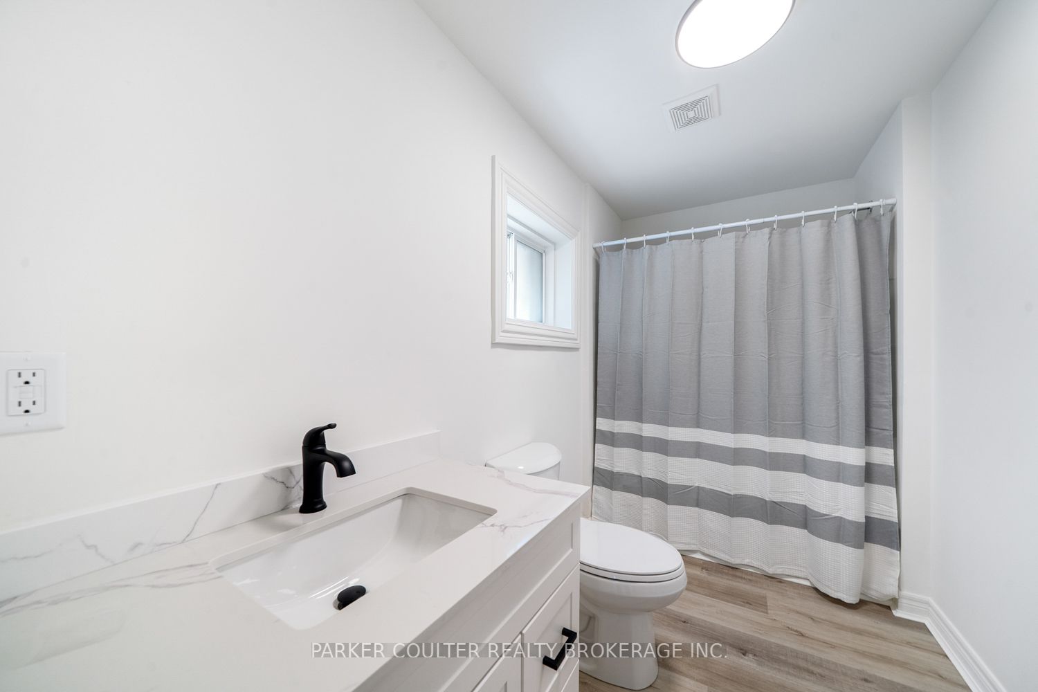 176 Sixth Street Property Photo 8