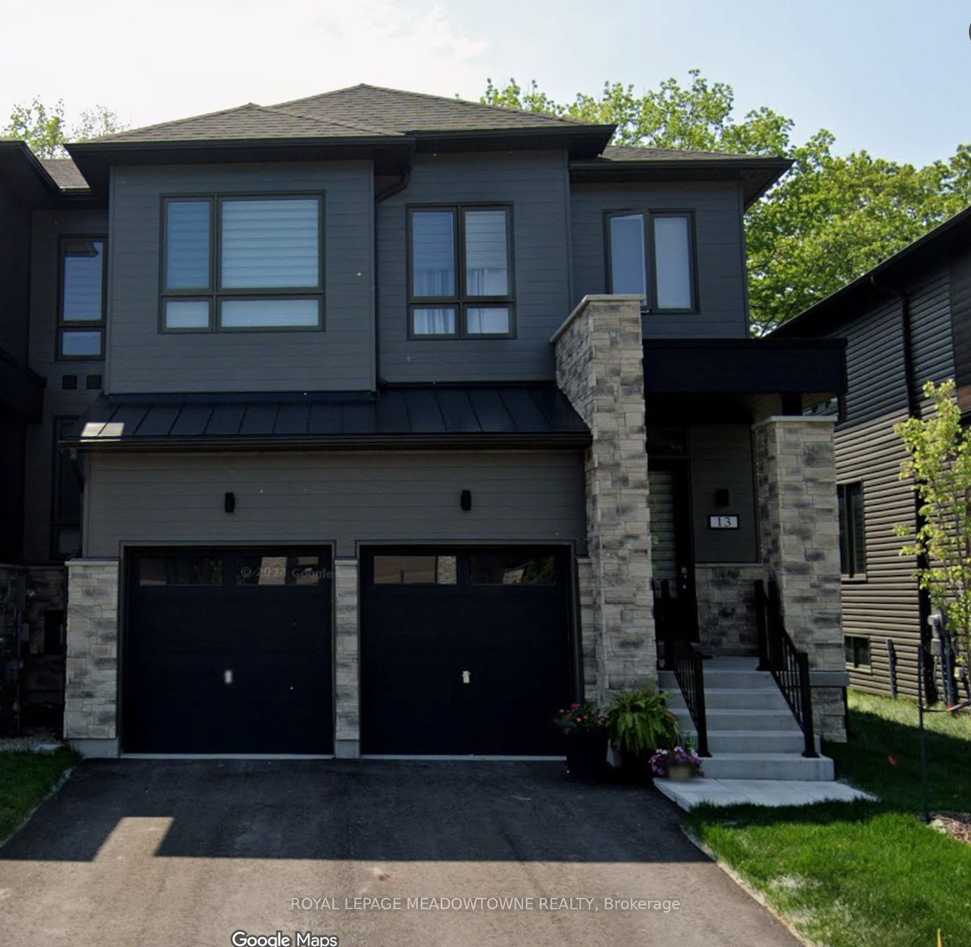 13 Eberhardt Drive Property Photo 1