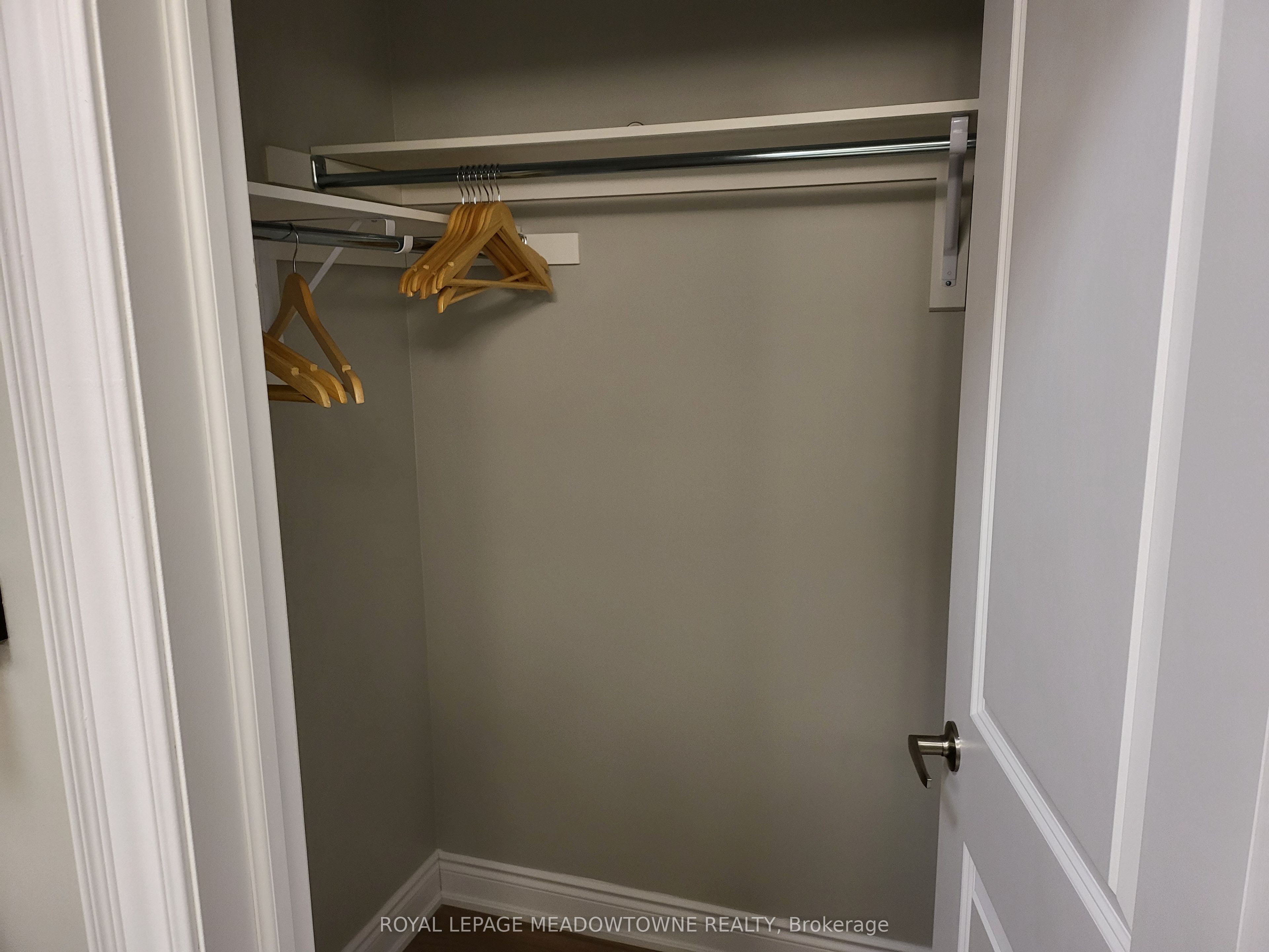 13 Eberhardt Drive Property Photo 28