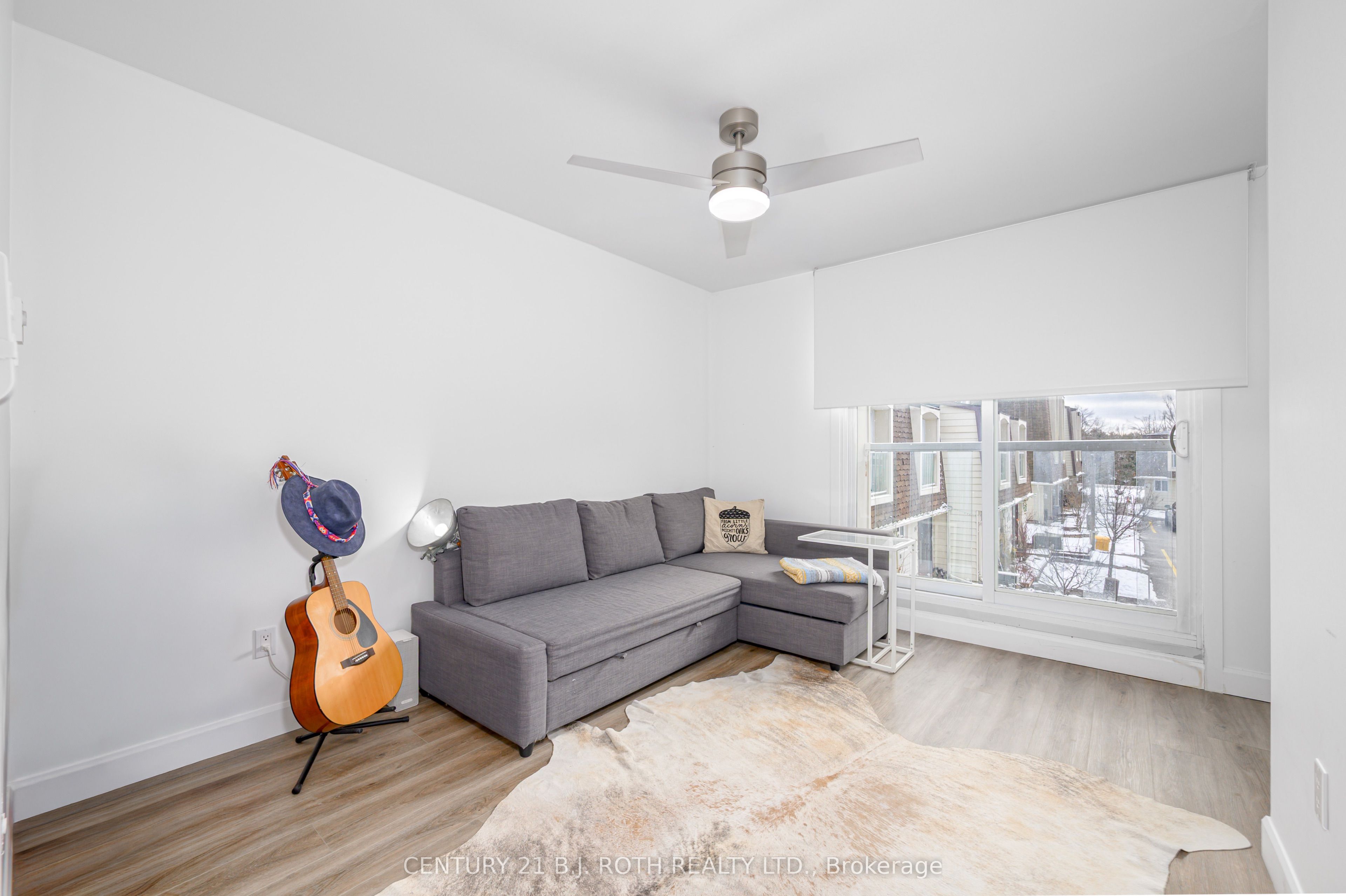 4 Paradise Boulevard 19 Property Photo 16